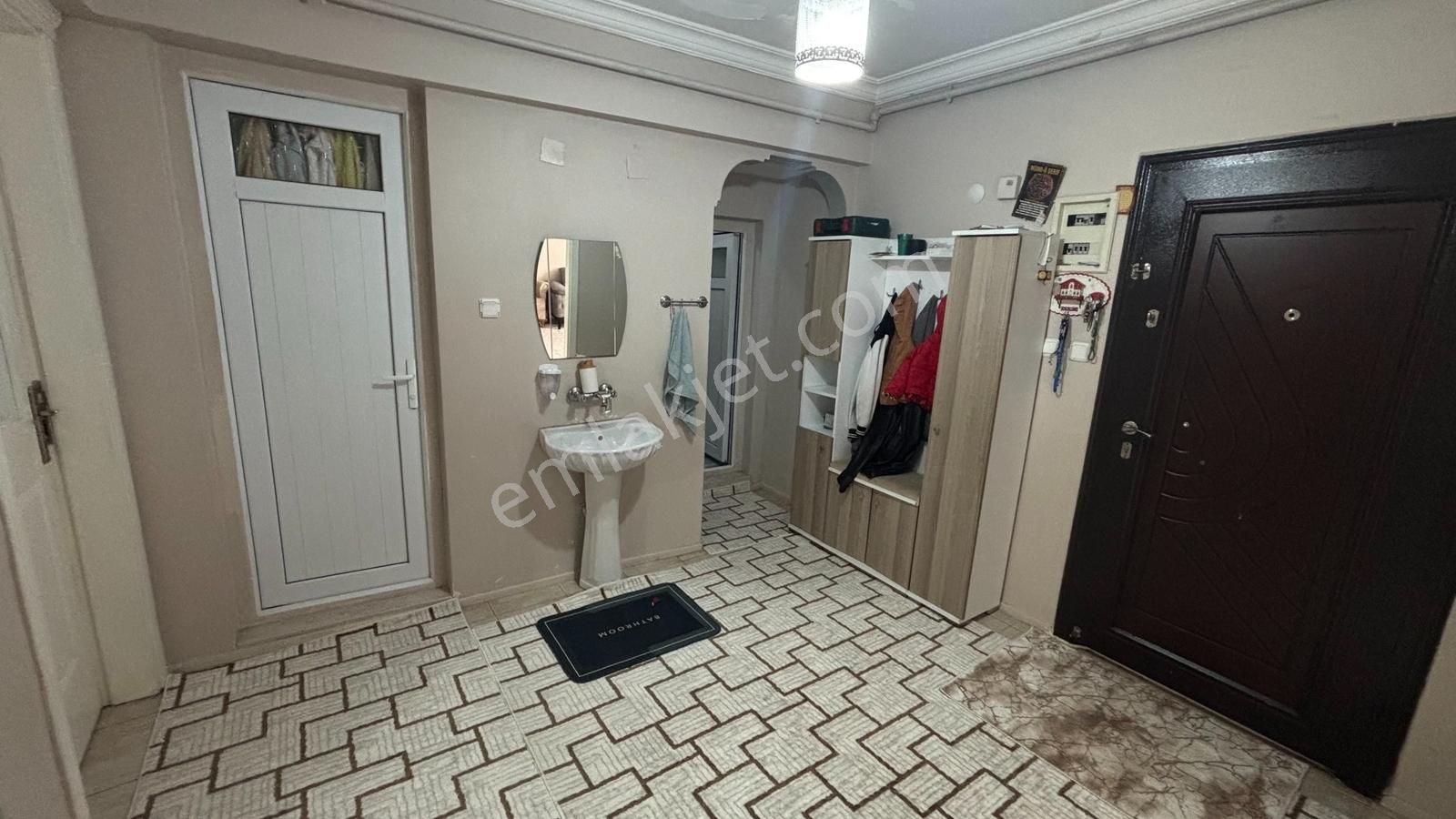 Buca Yenigün Mah. Satılık 3+1 D.gazlı Daire - Görsel 24