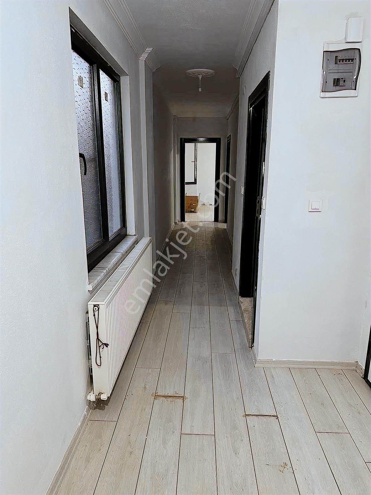 Merkezde 2+1 Büyük Geniş Müstakil Tadında Doğalgazlı Daire - Görsel 9