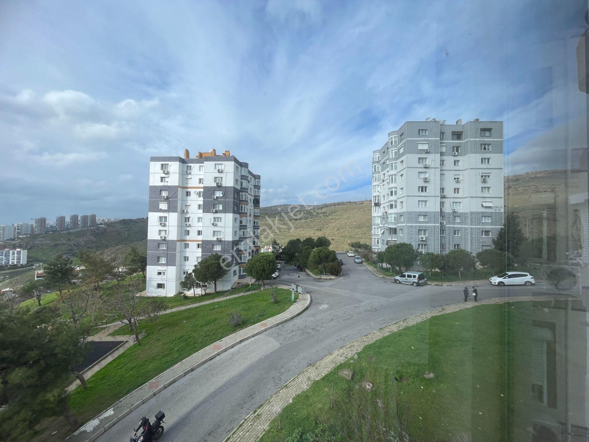 Ful Deniz Manzaralı Ara Kat Asansörlü Doğalgazlı 2+1 Kiralık Daire - Görsel 24