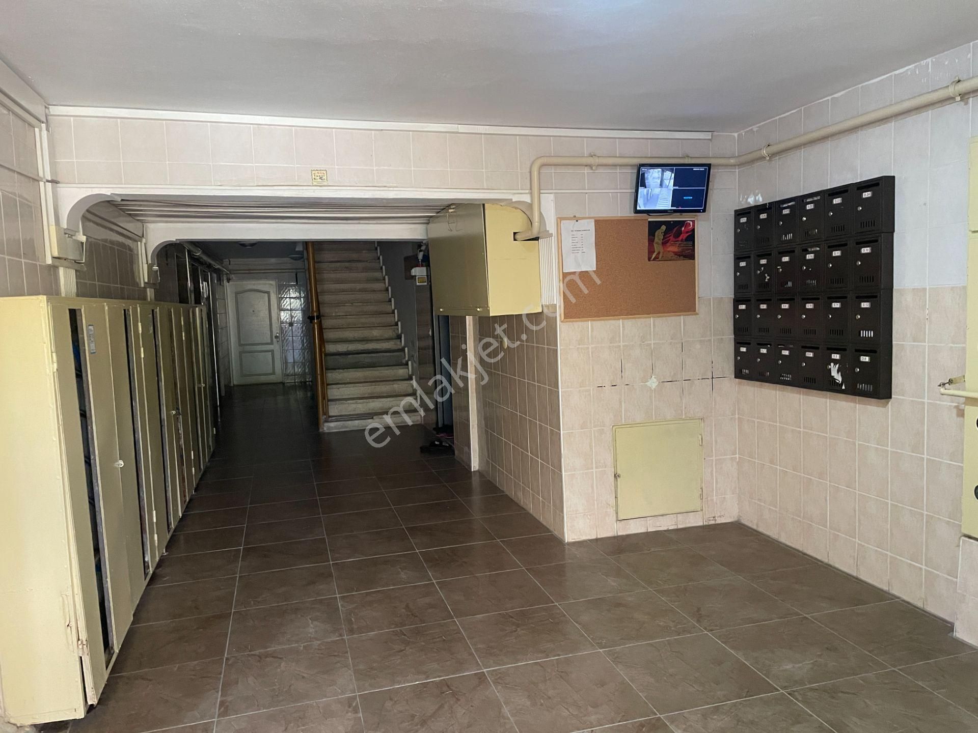 Ful Deniz Manzaralı Ara Kat Asansörlü Doğalgazlı 2+1 Kiralık Daire - Görsel 31