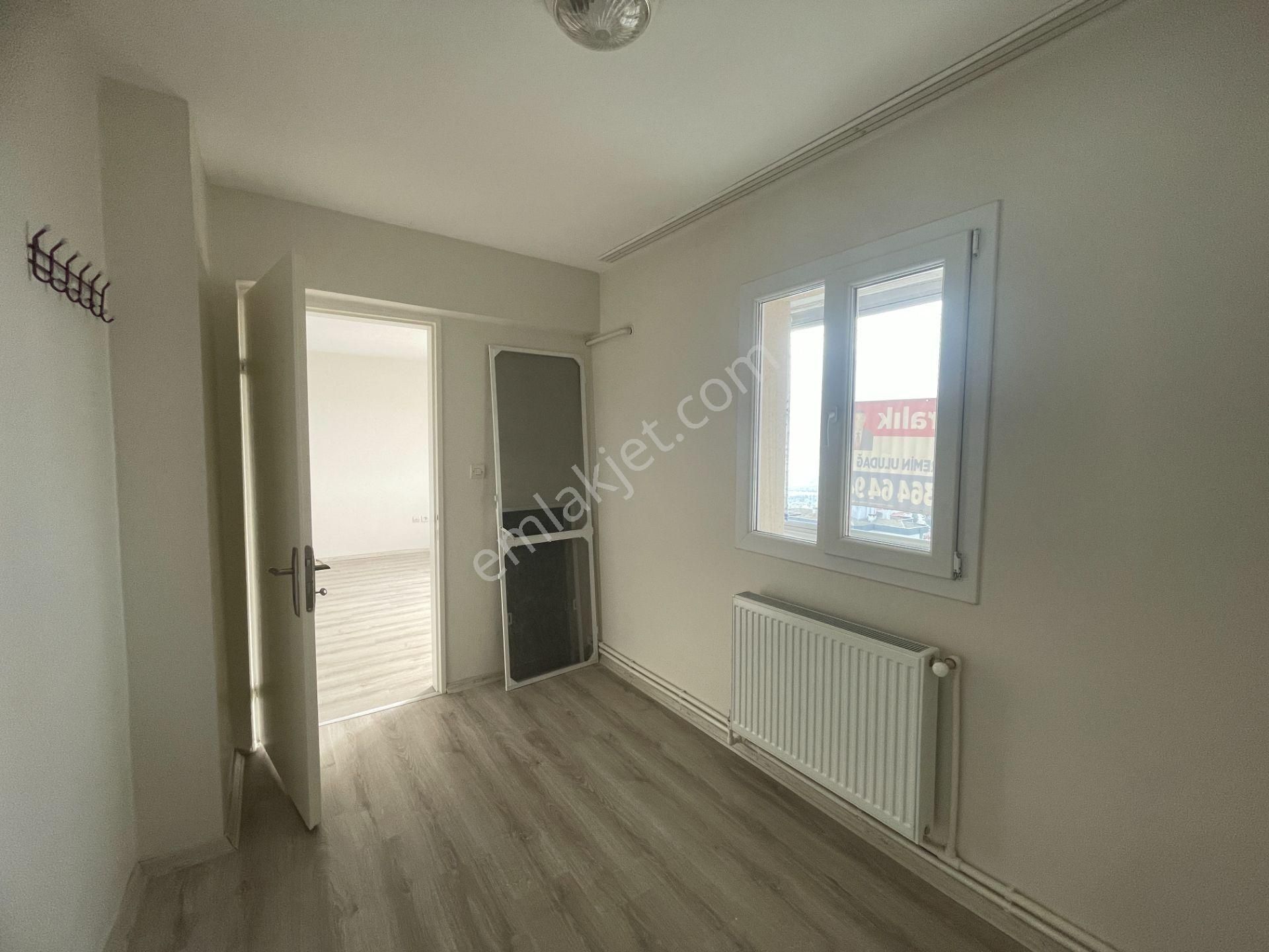 Ful Deniz Manzaralı Ara Kat Asansörlü Doğalgazlı 2+1 Kiralık Daire - Görsel 16