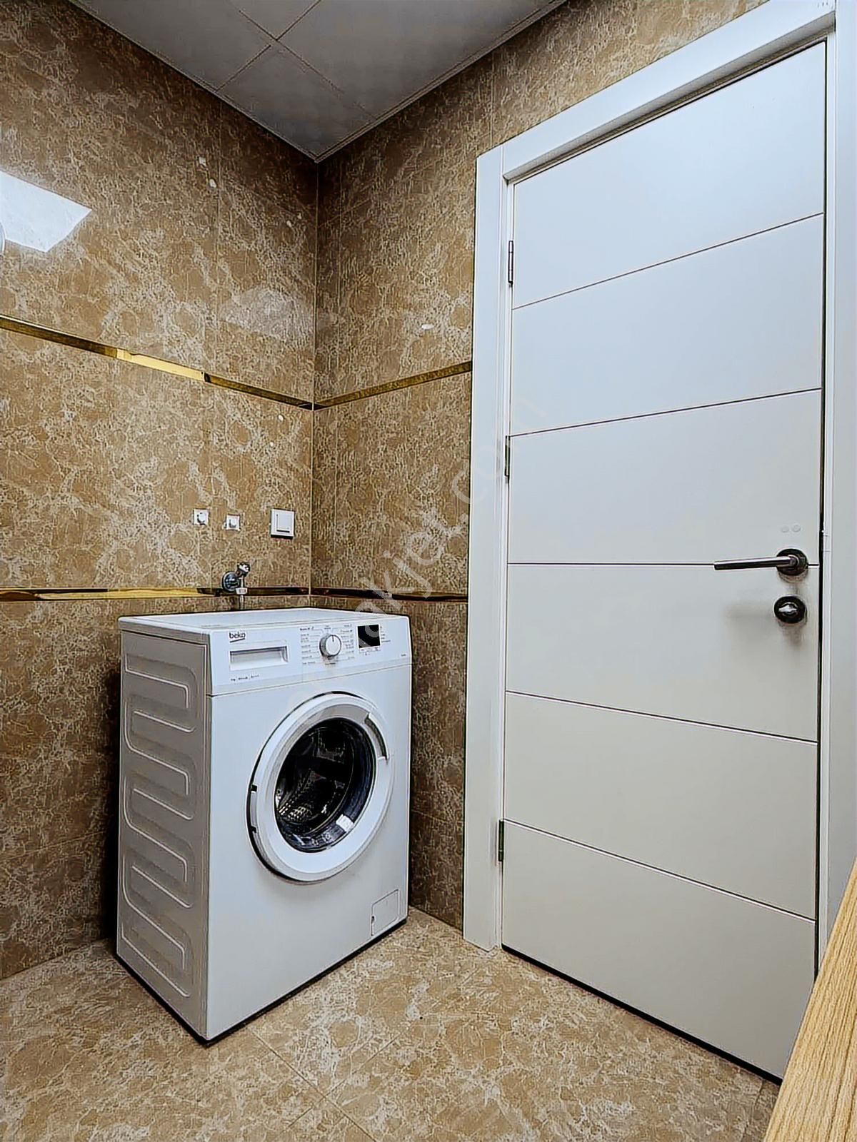 Prestijli Lokasyonda Lüks Full Eşyalı Daire - Görsel 27