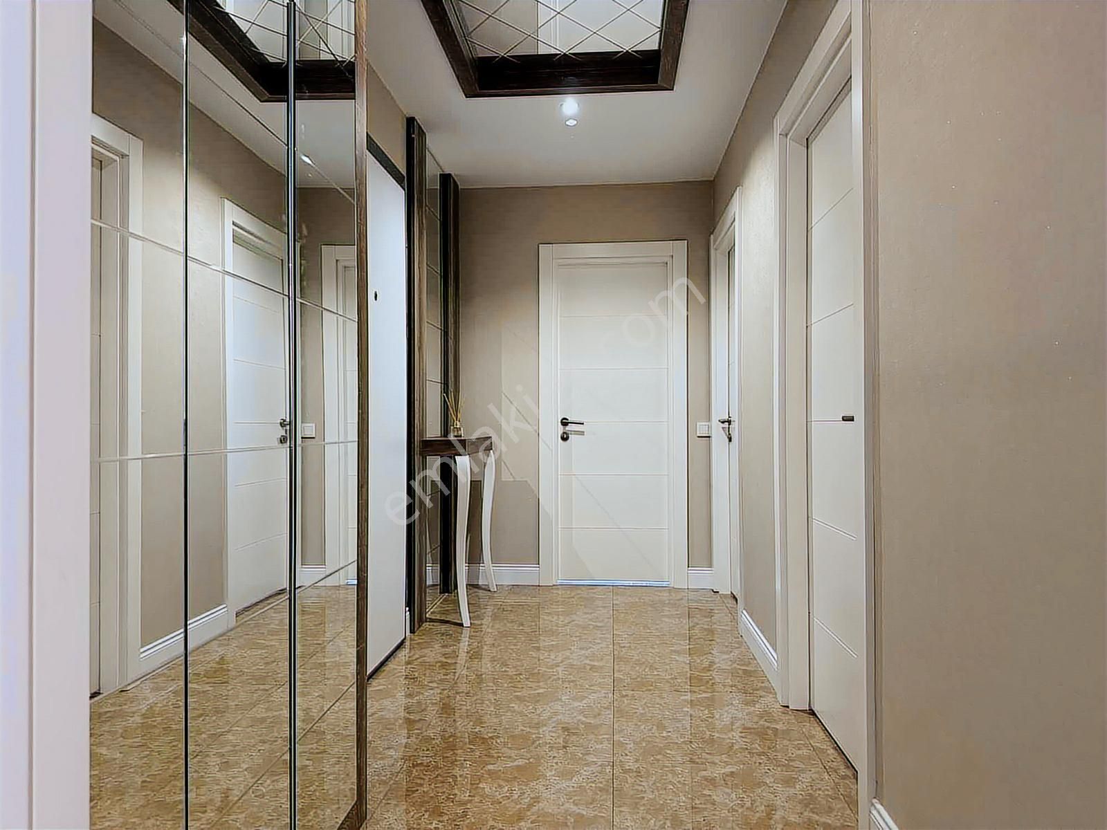 Prestijli Lokasyonda Lüks Full Eşyalı Daire - Görsel 10