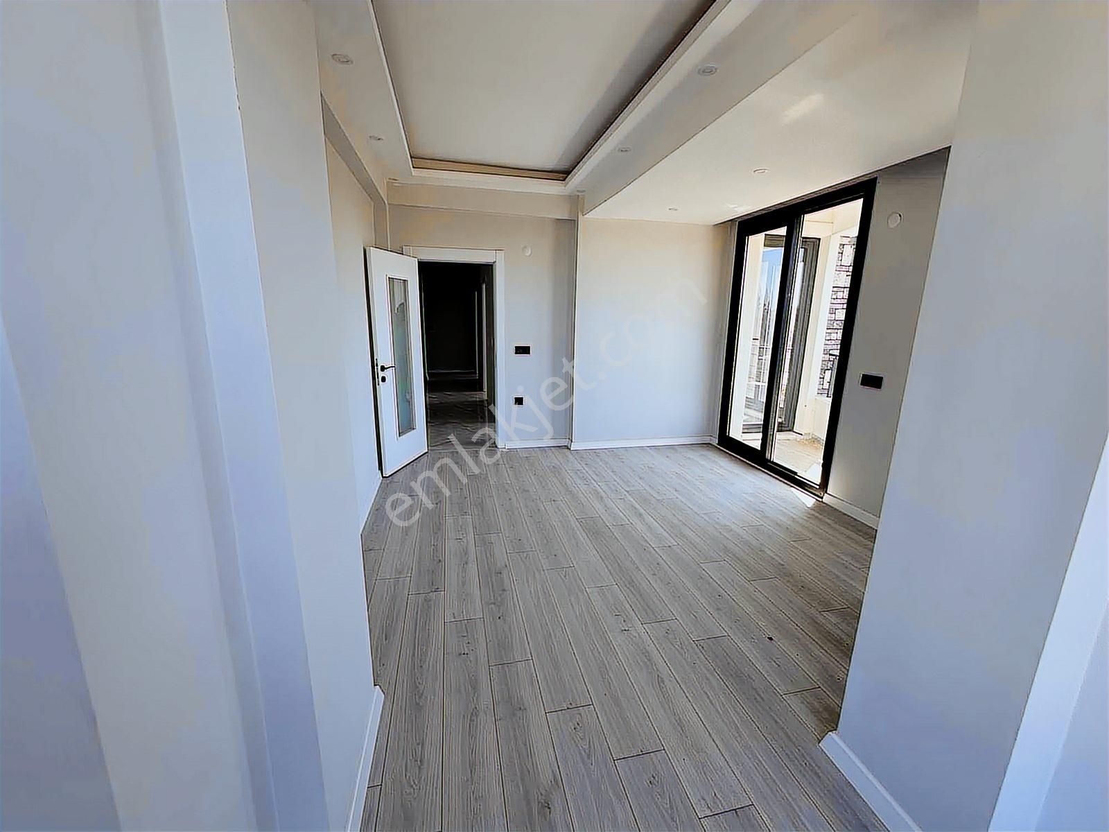 Merkezde Ebeveyn Banyolu Manzaralı 2+1 Lüx Daire - Görsel 13