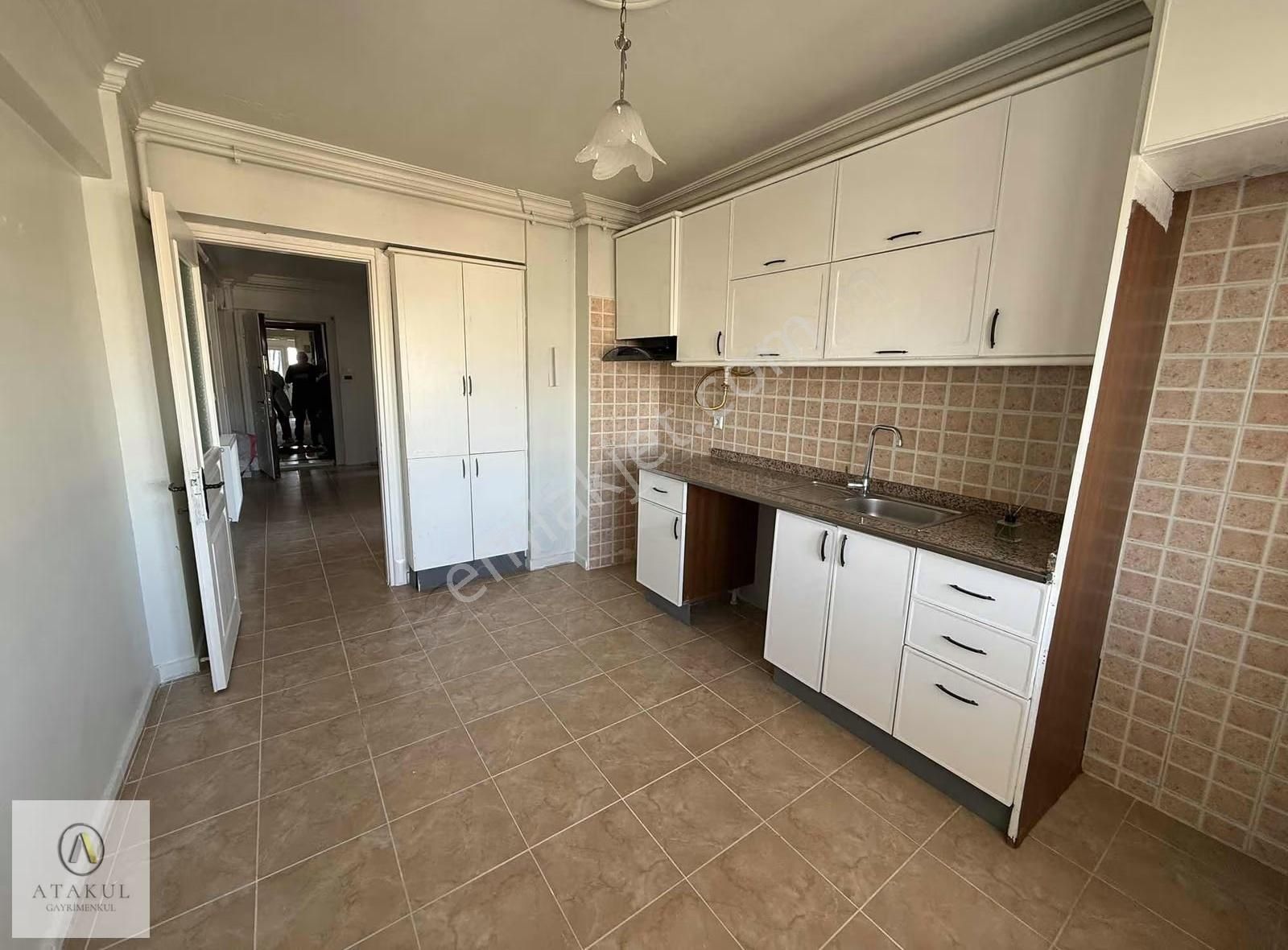 Atakul Gayrimenkul-site İçi Otoparklı Asansörlü 3+1 145m2 Daire - Görsel 10