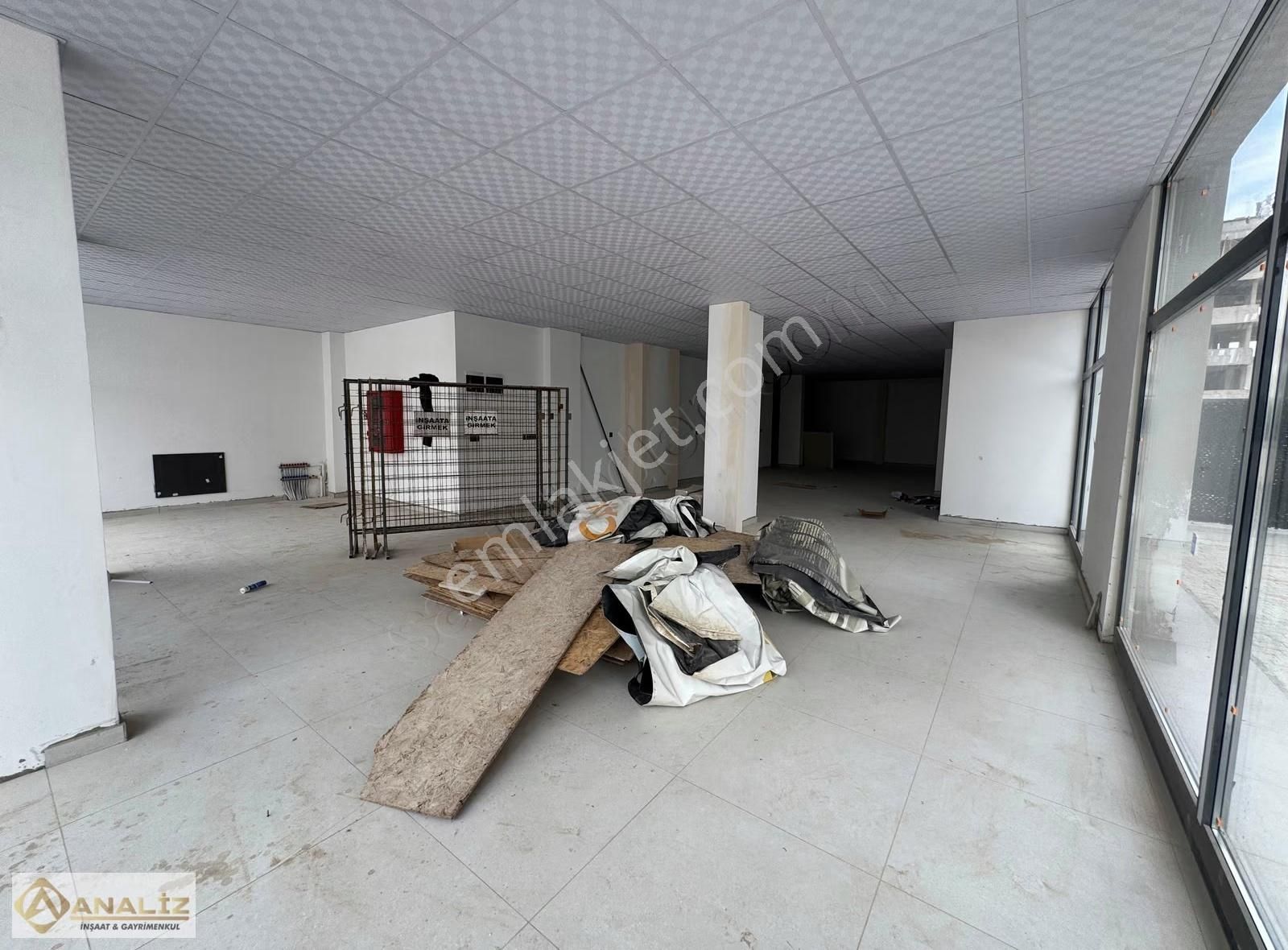 Analiz'den Aymanas Cd. Cephe Fırın Ruhsatlı 167m2 Satılık Dükkan - Görsel 6