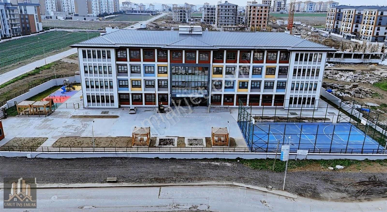 Silivri Kiptaş Konutların Karışında 2+1 Sıfır Daire - Görsel 18