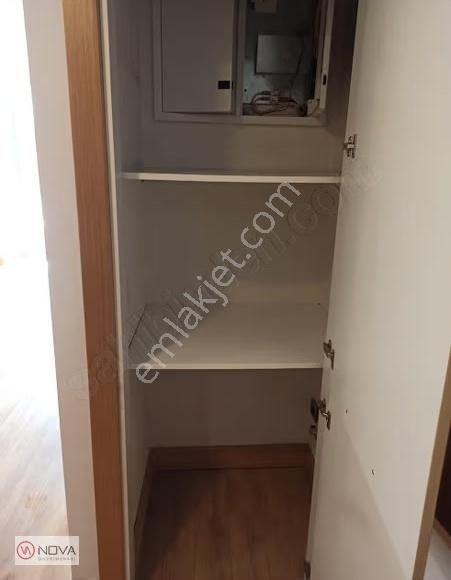 Nova'dan Finans Merkezi Sarphan Finans Park'ta 1+1 Ofis Büro - Görsel 17