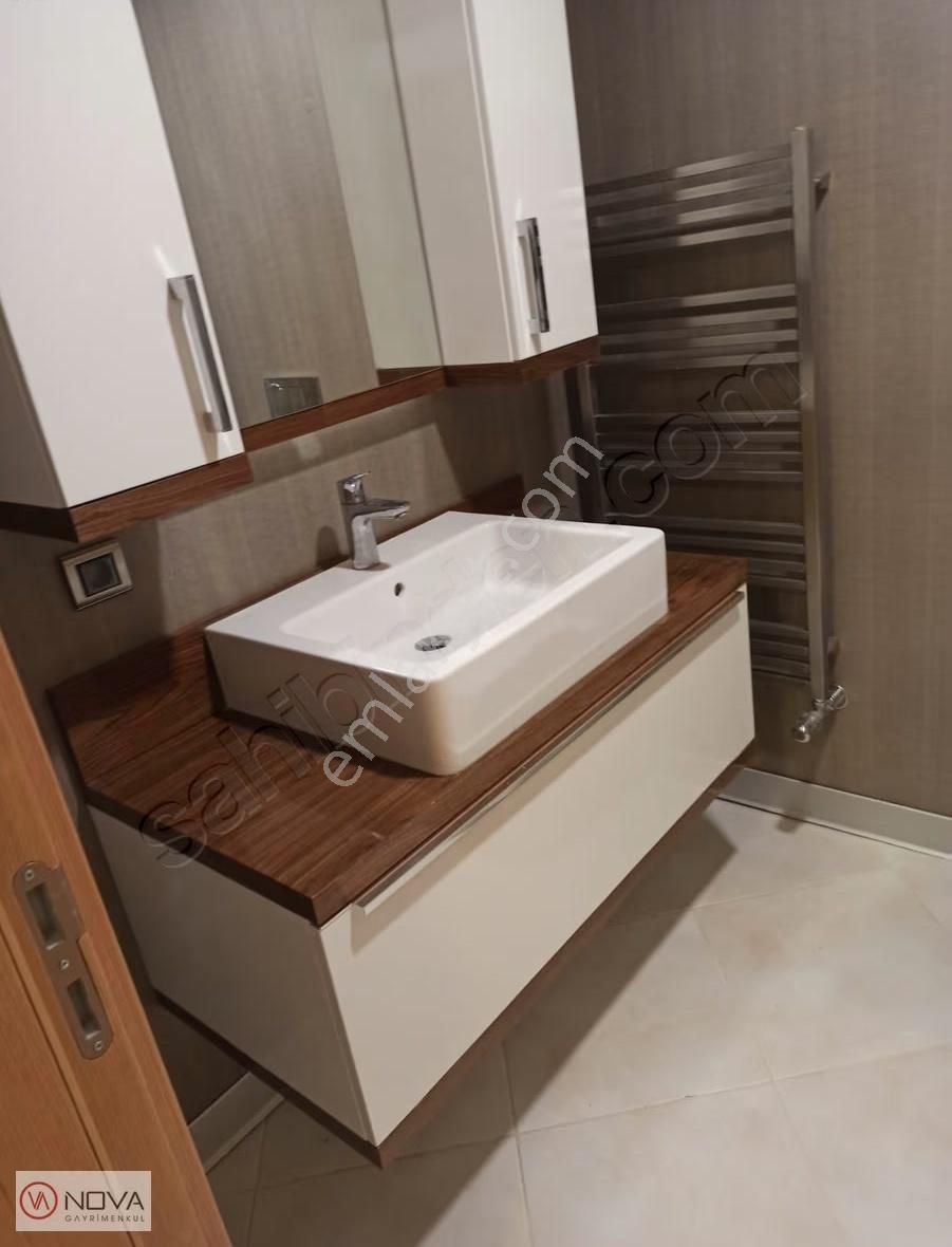 Nova'dan Finans Merkezi Sarphan Finans Park'ta 1+1 Ofis Büro - Görsel 10