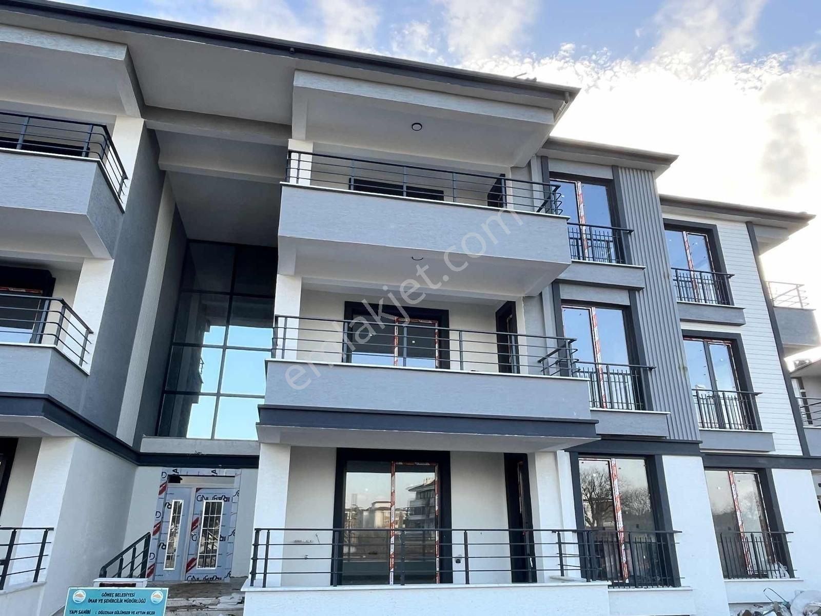 Önü Açık Ferah Kaliteli 2+1 Kapalı Mutfak Sıfır Lüx Daire - Görsel 30