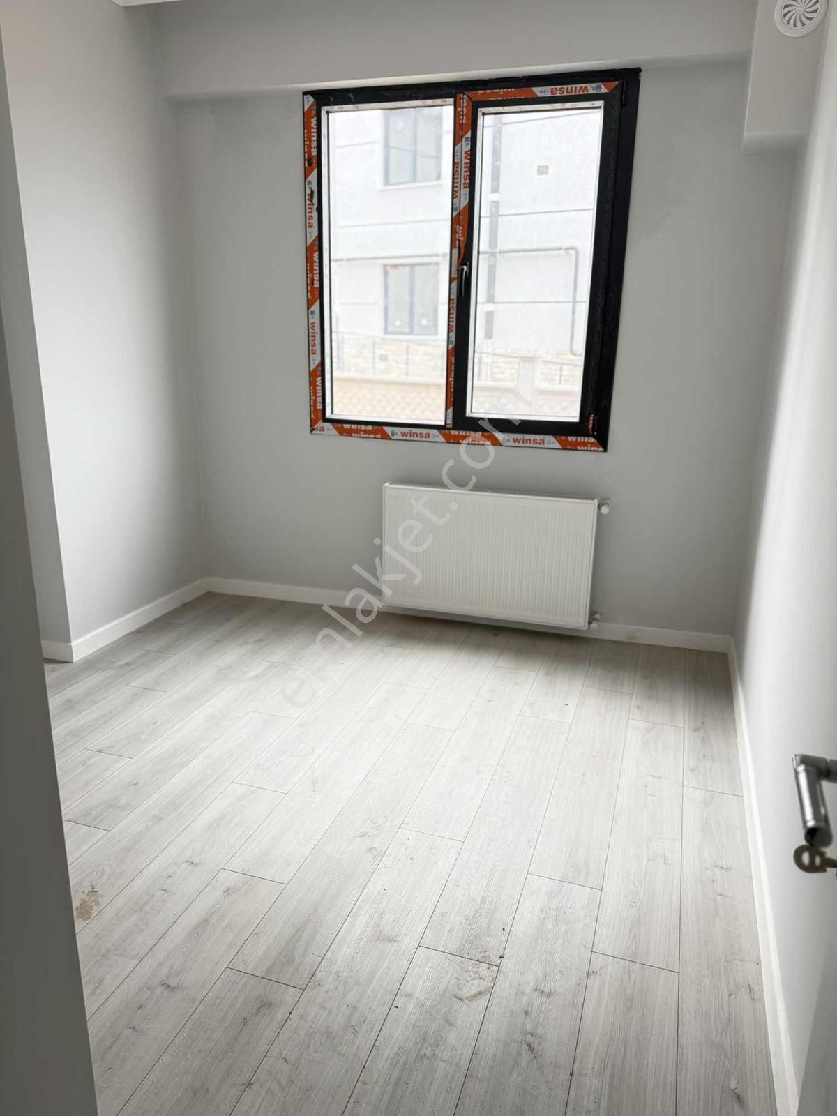 Önü Açık Ferah Kaliteli 2+1 Kapalı Mutfak Sıfır Lüx Daire - Görsel 17