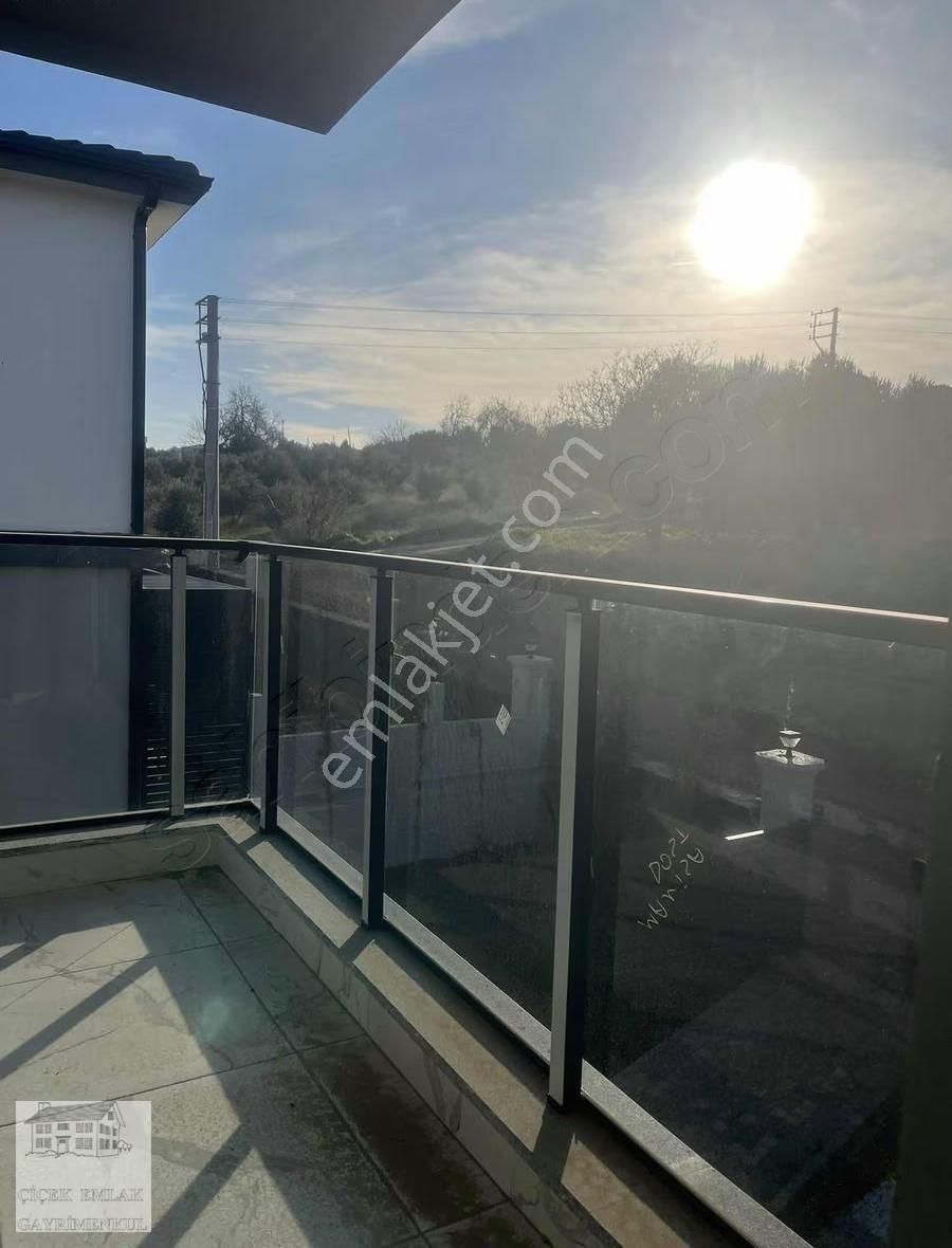Manisa Karaoğlanlıda Sıfır Geniş Villa - Görsel 21