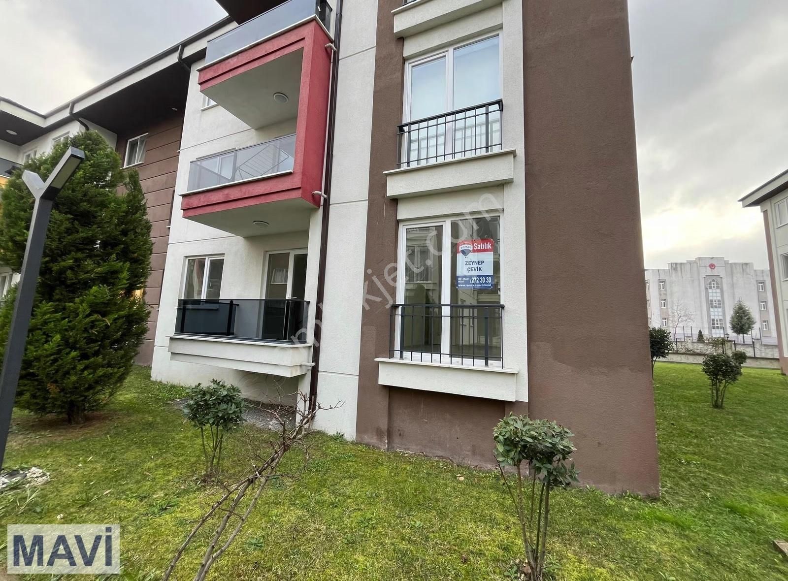 Remax Maviden Abdülhamit 2 Sitesinde Satılık 3+1 - Görsel 3