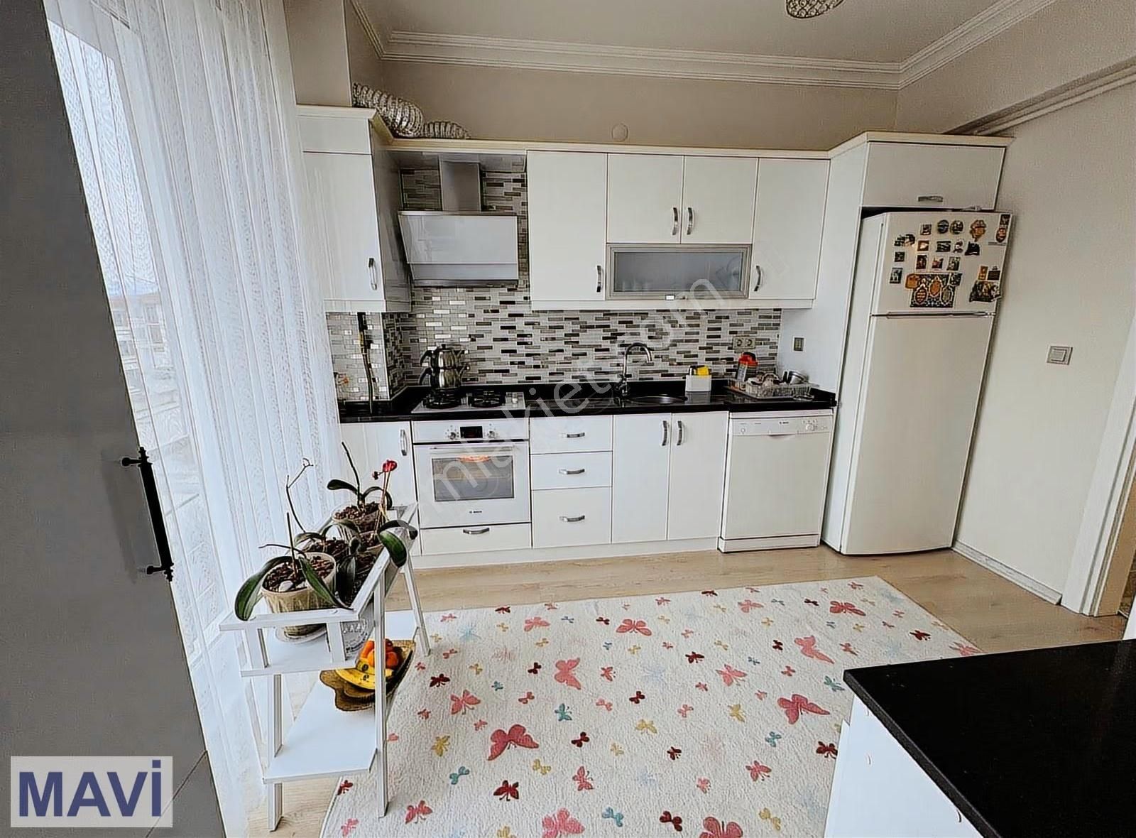 Re/max Mavi'den Yazlık Mah. Cadde Üstü Satılık 3+1 Daire - Görsel 12