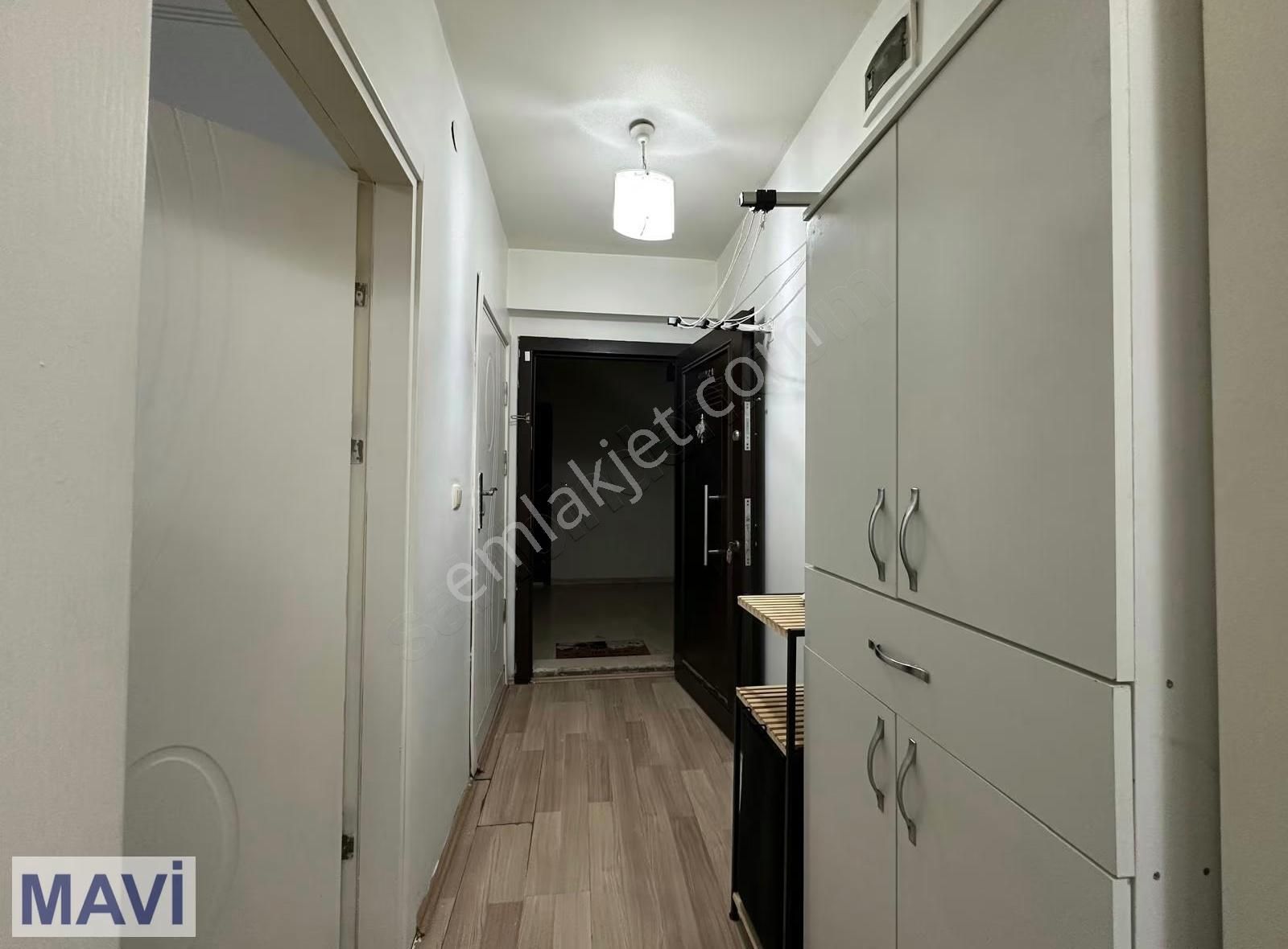 Remax Mavi'den Serdivan Kemalpaşa'da Eşyalı Kiralık1+1 - Görsel 11