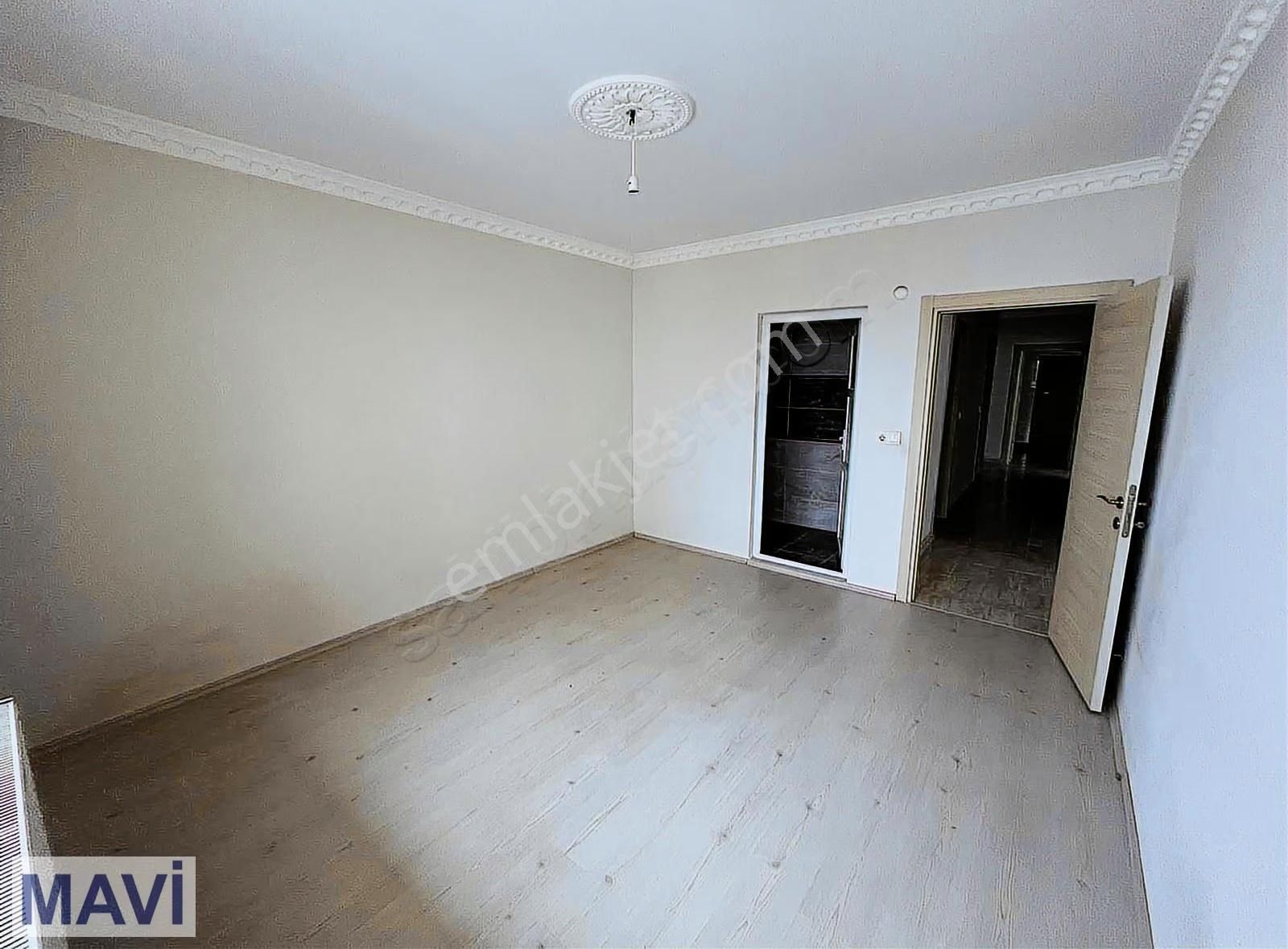 Hendek Yeni Mahallede Ana Caddeye Sıfır | Site İçi 3+1 | 125 M² - Görsel 18