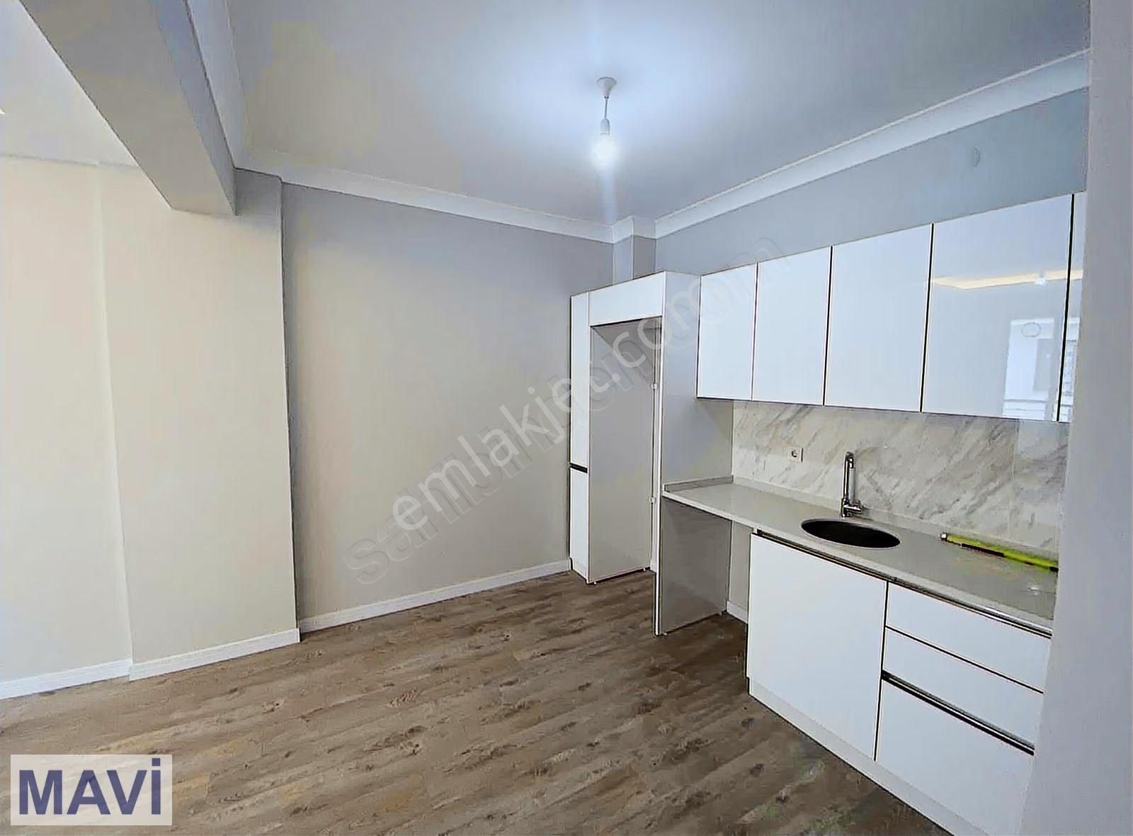 Re/max Mavi'den Arifiye Hanlıda Kiralık Sıfır Lüks 2+1 Daire - Görsel 11