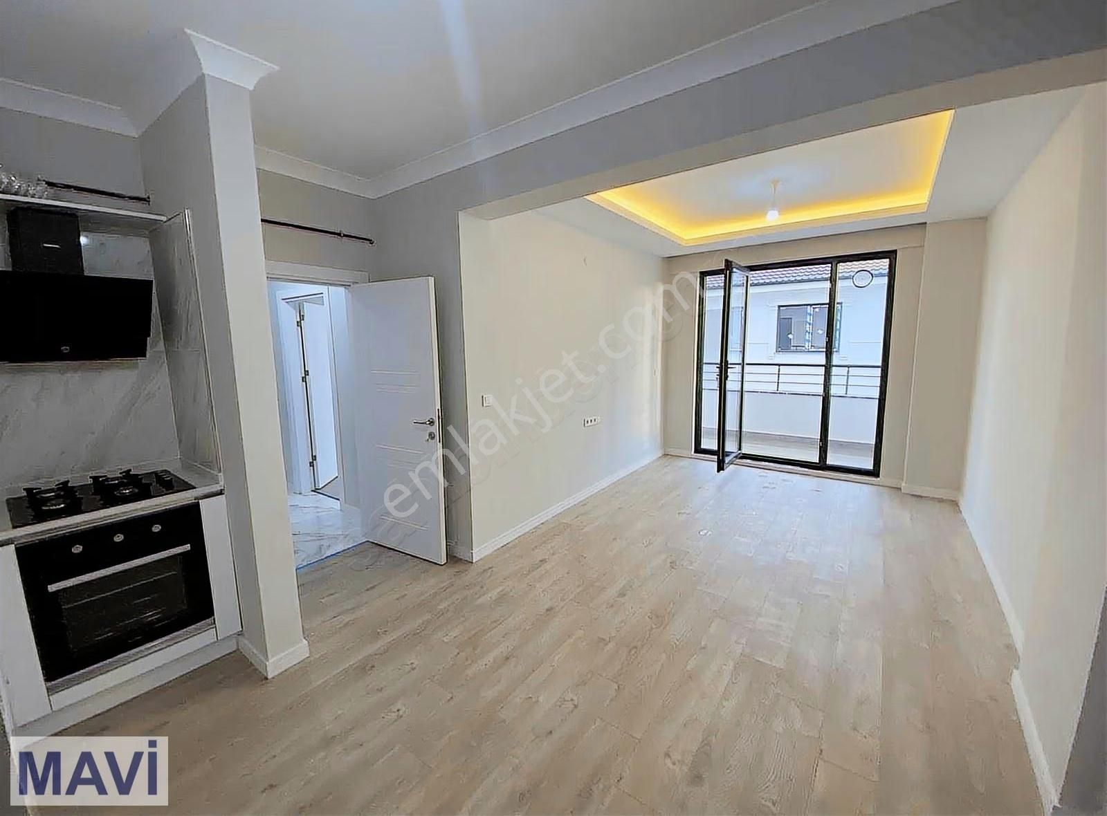 Re/max Mavi'den Arifiye Hanlıda Kiralık Sıfır Lüks 2+1 Daire - Görsel 3