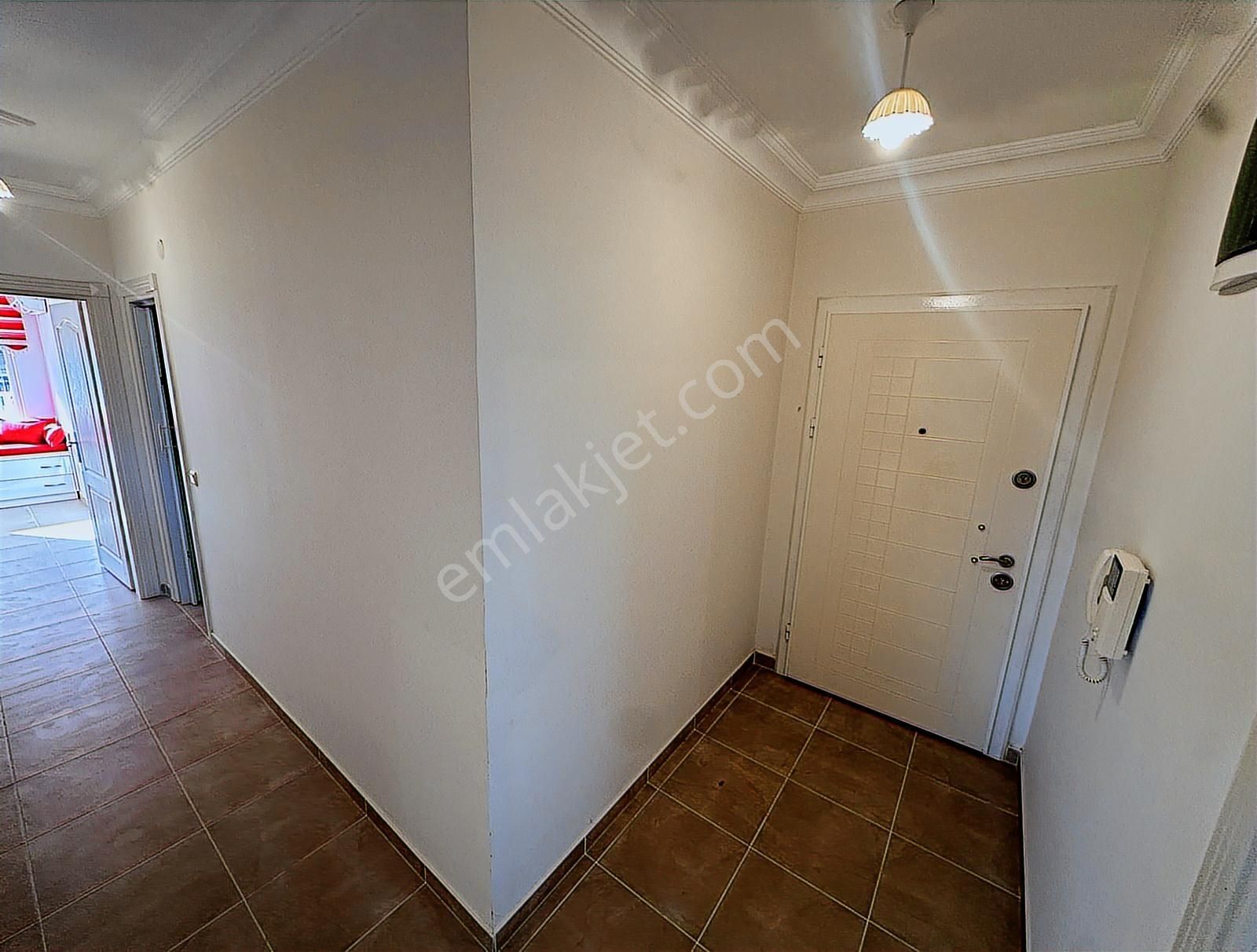 Alanya Mahmutlar 2+1 Eşyalı 120m2 Denize 300m Deniz Manzaralıııı - Görsel 17