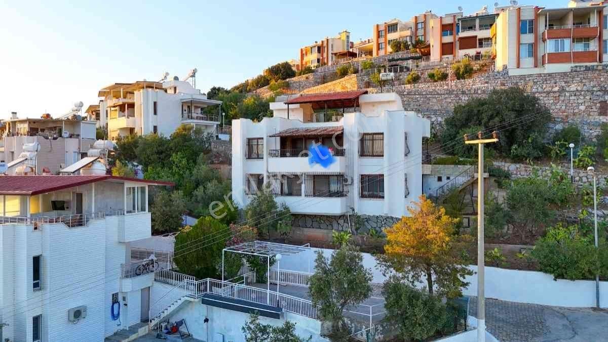 Eşsiz Manzaraya Sahip Satılık Bitişik Nizam Yazlık - Görsel 3