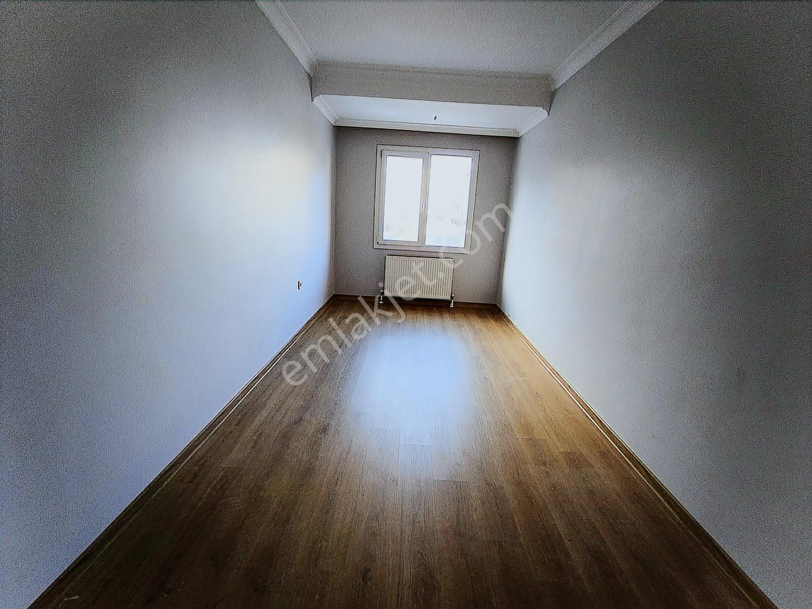 Avcılar Merkezde Ç.şamba Pazarında 100 M2 2+1 İkinci Kat Asansör - Görsel 23