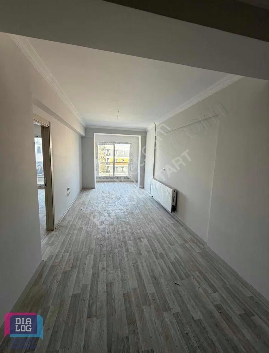 Seyrek De 1+1 Geniş M2 Ara Kat Kiralık Daire - Görsel 10