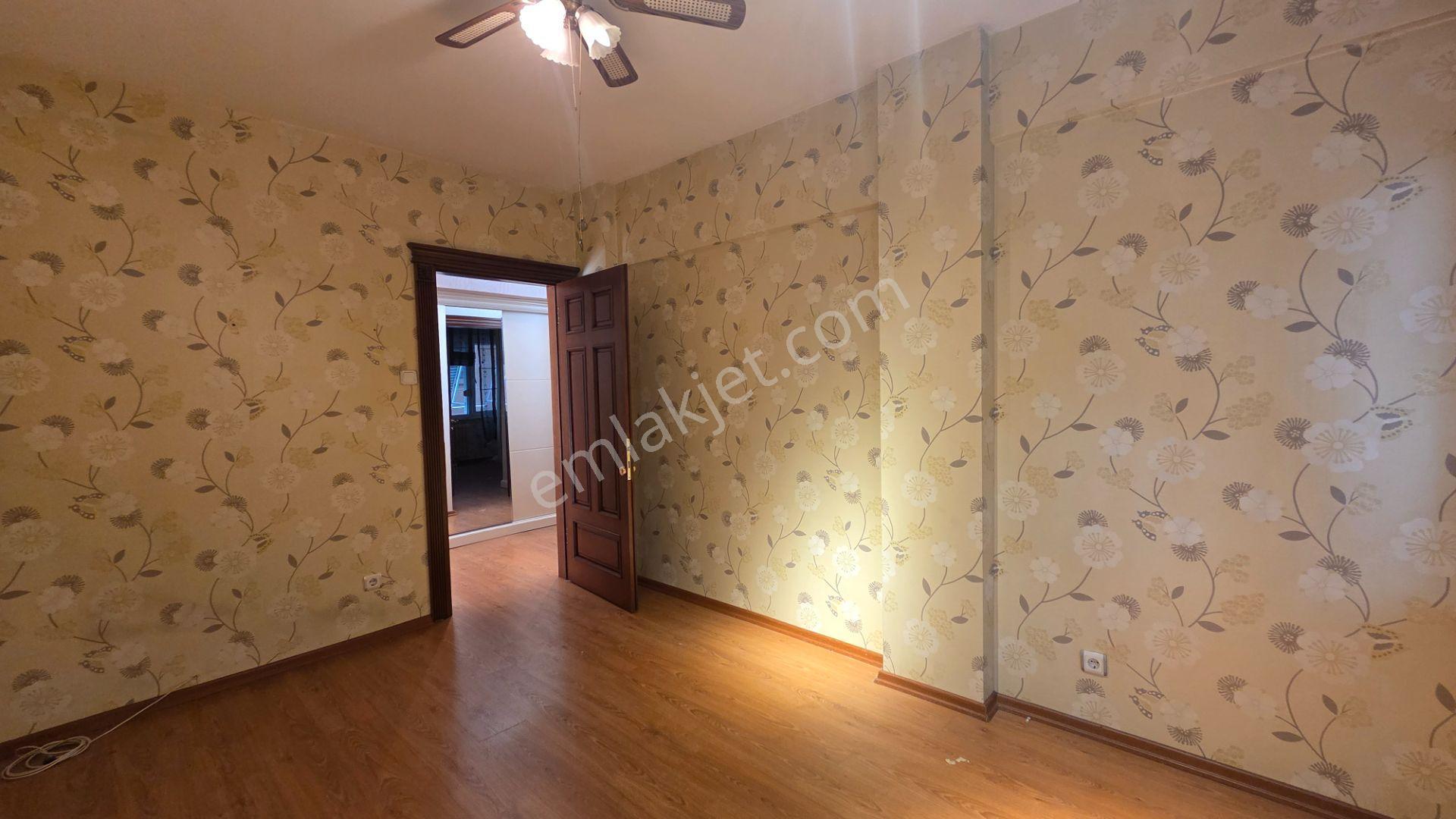 Feneryolu & Bağdat Cd. Üzerinde 3+1 İşyerine Kiralık Daire - Görsel 13