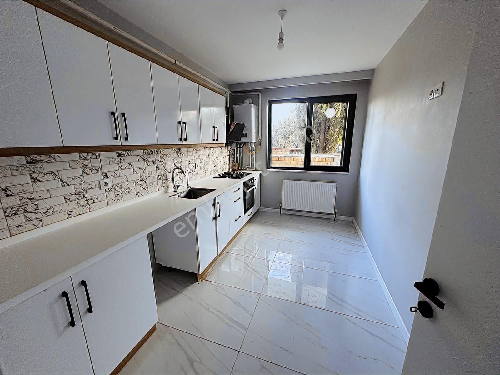 Kemalpaşa Mah. 2+1 Doğalgazlı Uygun Fiyatlı İskanlı Daire - Görsel 7
