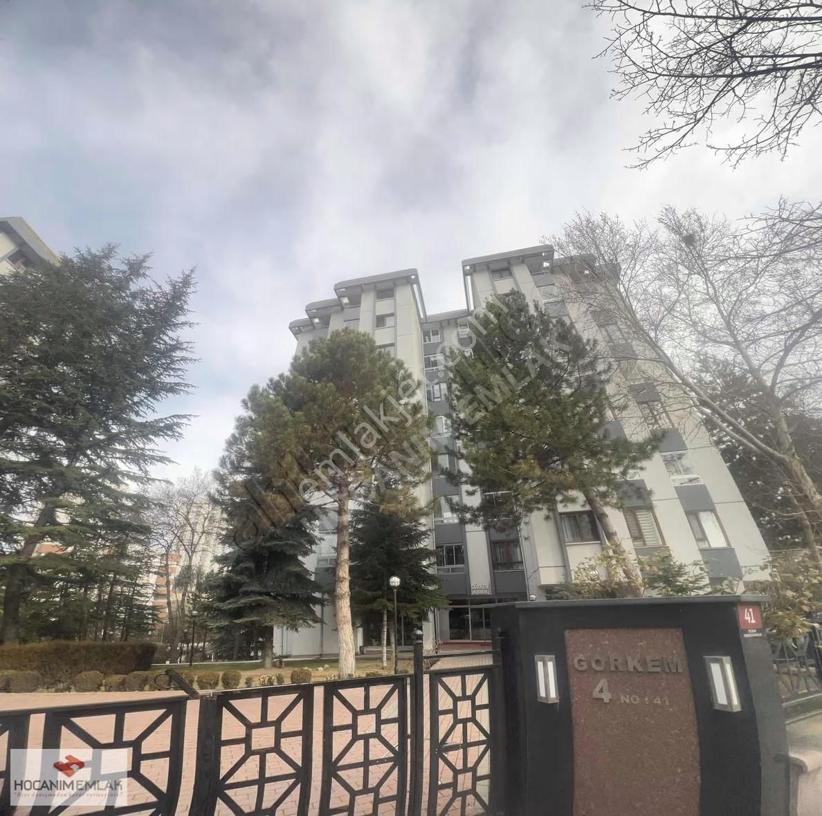 Görkem Sitesinde Manzaralı Otoparklı 3+1+kilerli - Görsel 20