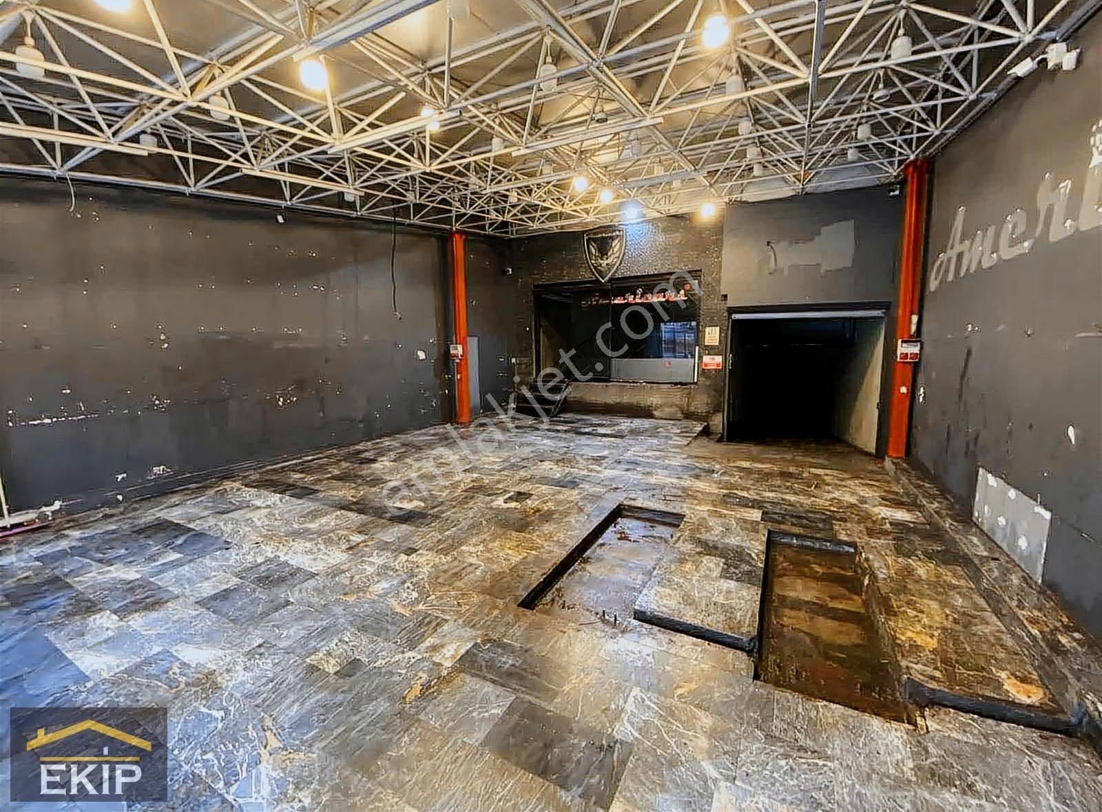Göztepe Münibüs Caddesi Üzerinde Bahçe Kullanımlı 400m2 İş Yeri - Görsel 22