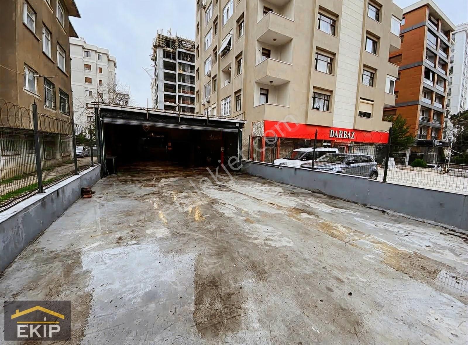Göztepe Münibüs Caddesi Üzerinde Bahçe Kullanımlı 400m2 İş Yeri - Görsel 30