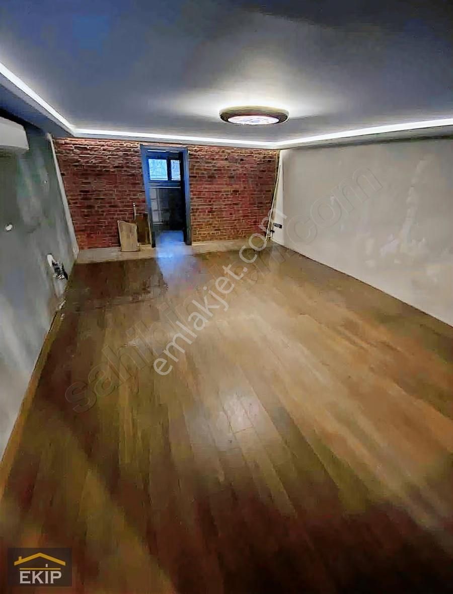 Göztepe Münibüs Caddesi Üzerinde Bahçe Kullanımlı 400m2 İş Yeri - Görsel 6