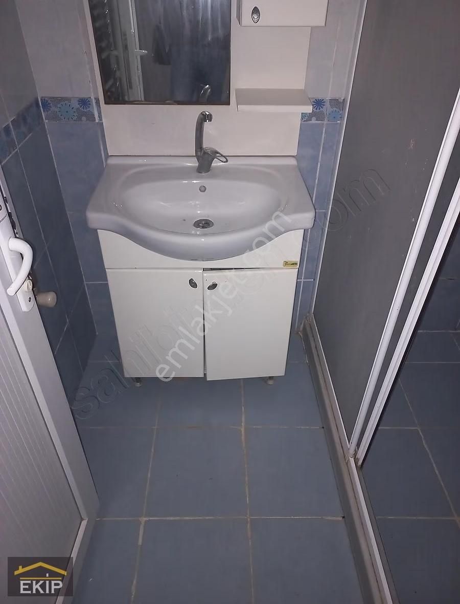 Kaynarca Abdi İpekçi Caddesinde 2+1 Masrafsız Kiralık - Görsel 7