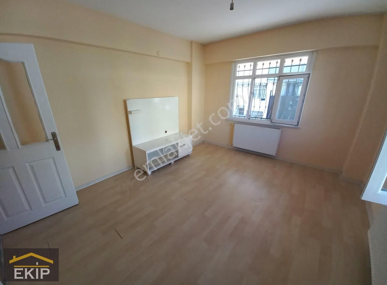 Kaynarca Abdi İpekçi Caddesinde 2+1 Masrafsız Kiralık - Görsel 18