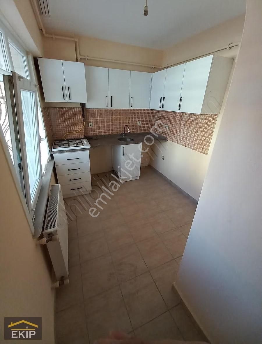 Kaynarca Abdi İpekçi Caddesinde 2+1 Masrafsız Kiralık - Görsel 22