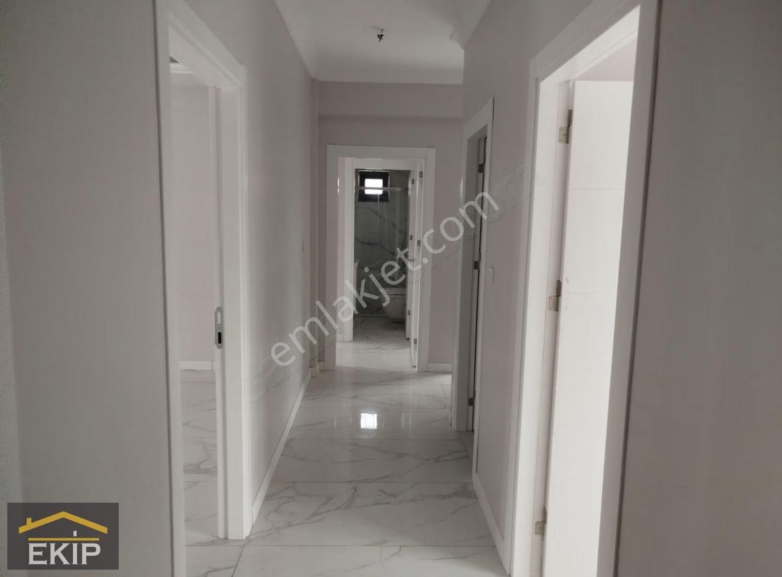 Sapanca Sönmez Konaklarin Da Ara Kat Balkonlu Büyük 3+1 - Görsel 6