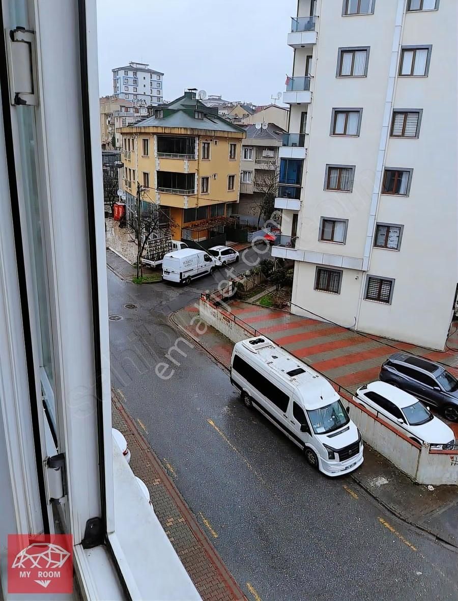 Ümraniye Altınşehir Mahallesinde 3+1 Kiralık Daire - Görsel 10