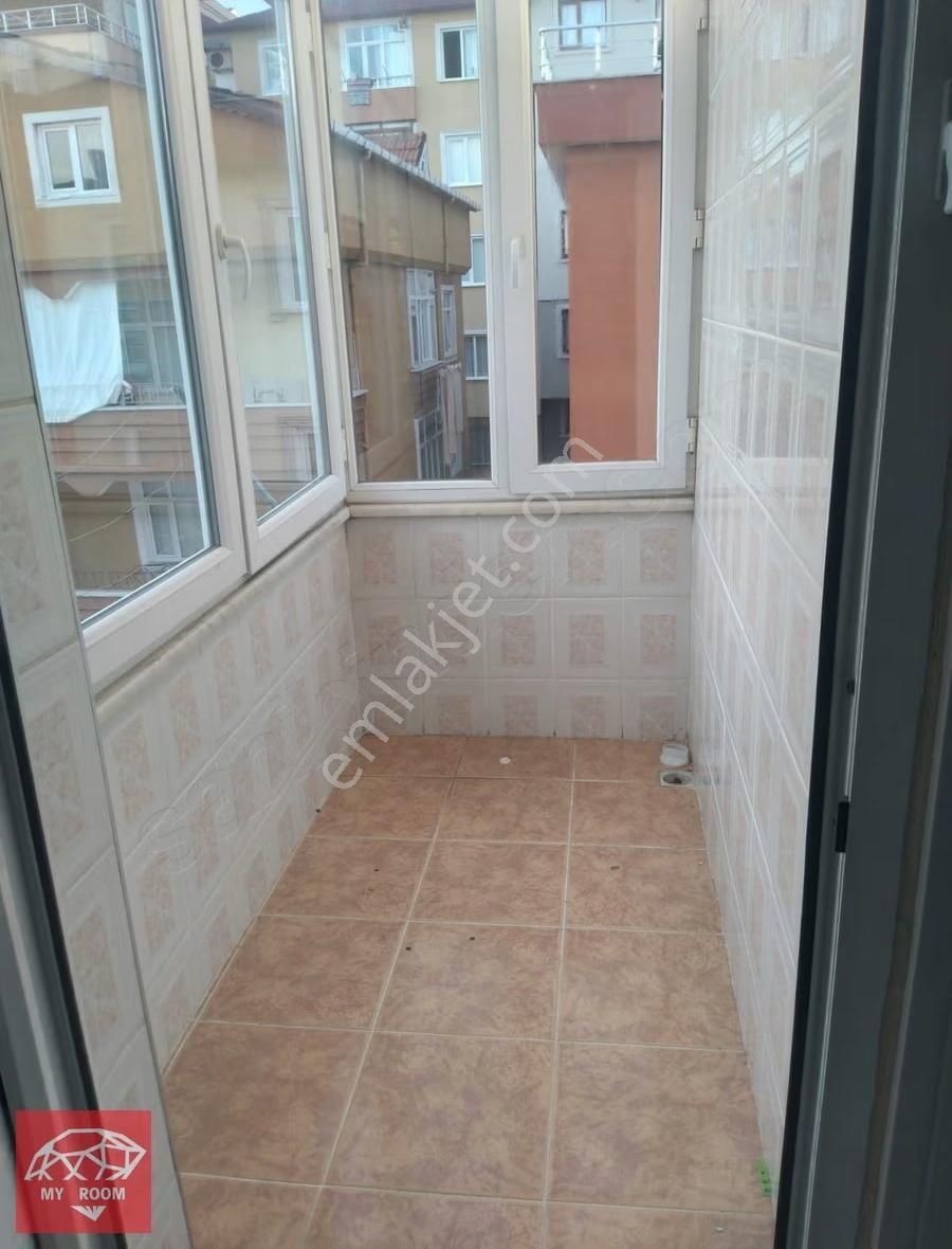 Ümraniye Çakmak Mahallesinde 2+1 Kiralk Daire