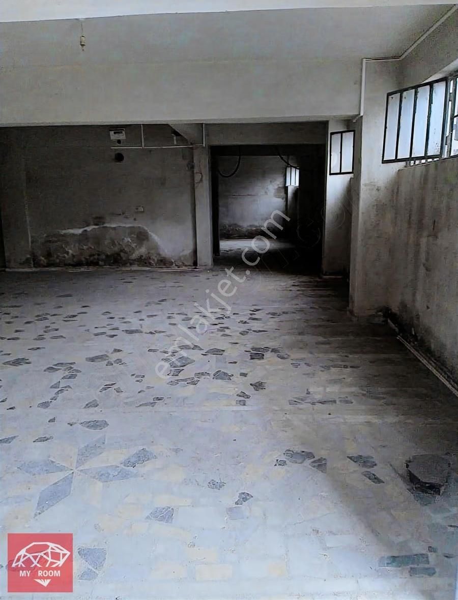 Ümraniye Cemilmeriç Mahallesinde Kiralık 150 M2 İş Yeri Dopo - Görsel 4
