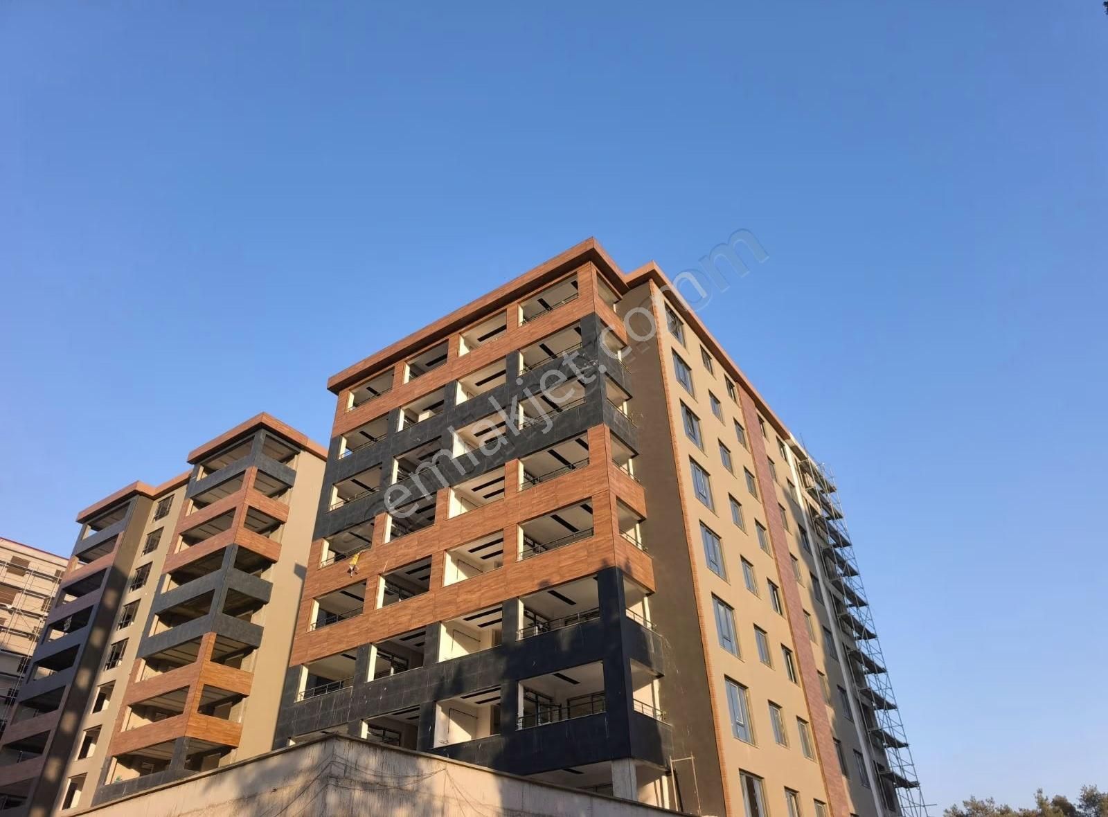 Seyran Emlak'tan Satılık Sıfır 3.5+1 Daire