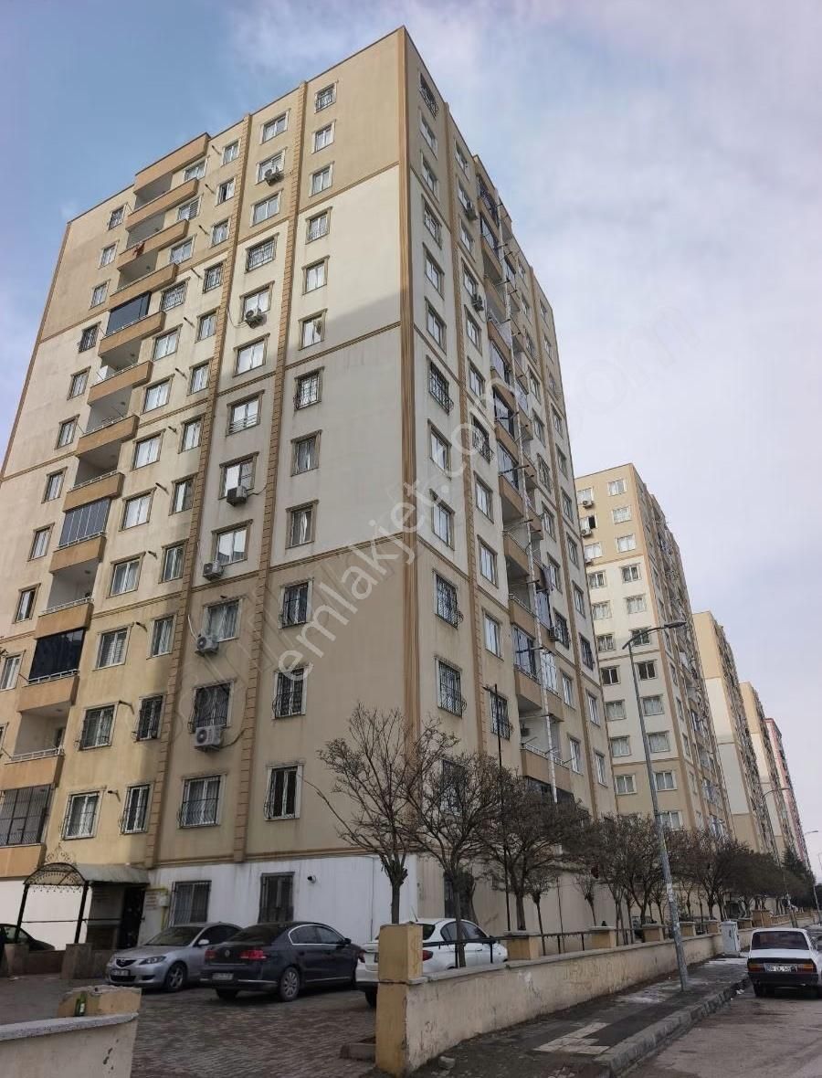 Seyran Emlak'tan Gaziray Yanında Satılık Uygun 2+1 Fırsat Daire