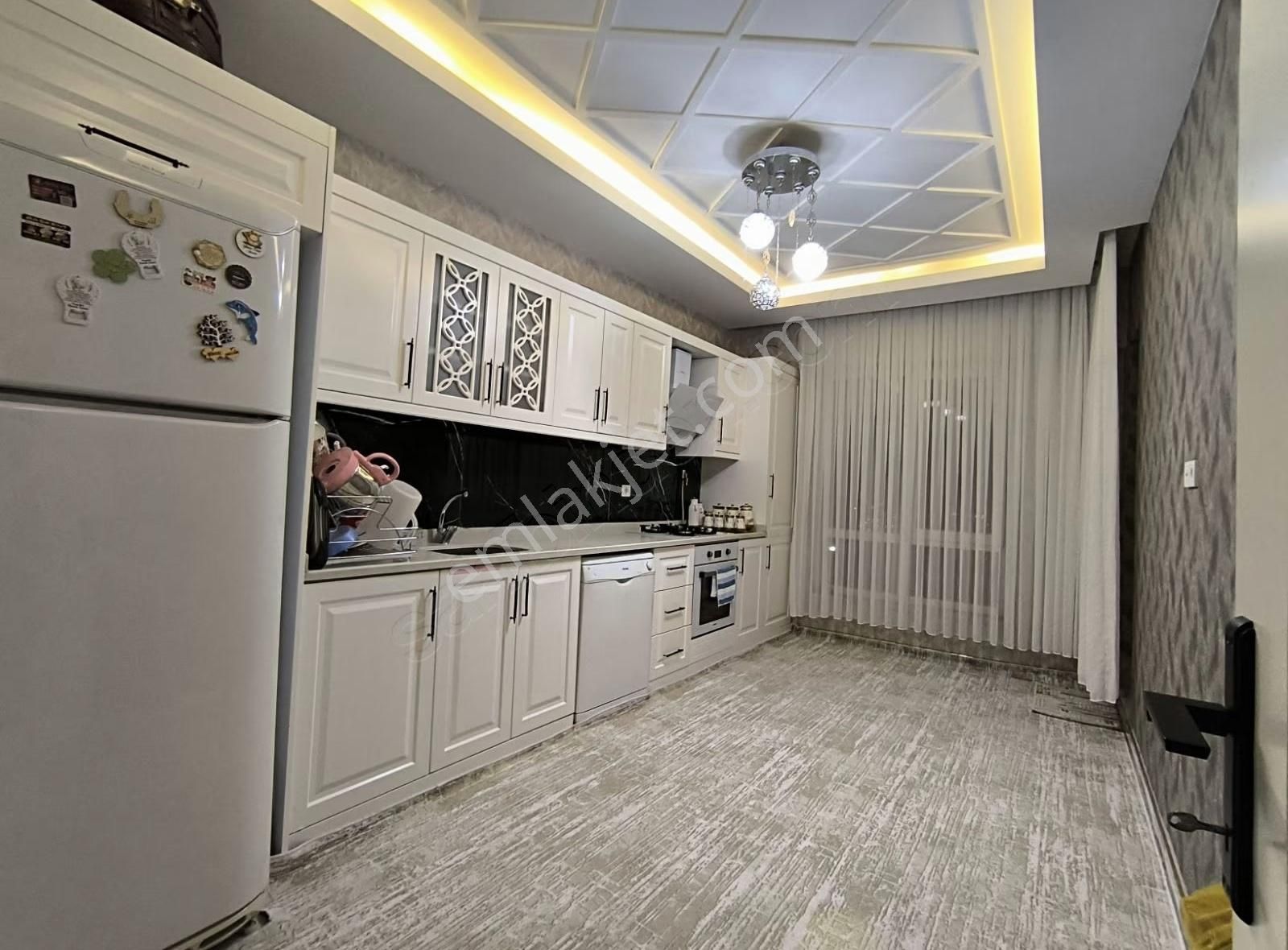 Cüneyt Sacır Lüks 2+1 Satılık Daire - Görsel 7