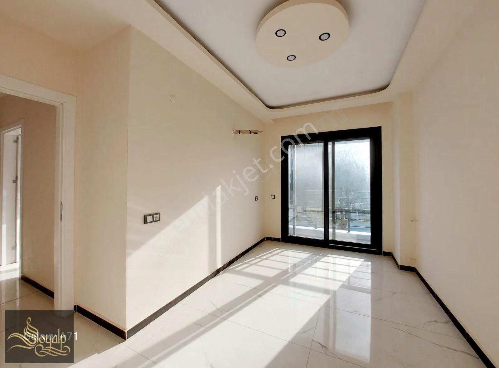 Didim Altınkum Mah. Sahile 50m Havuzlu Sitede 2+1 Satılık Daire - Görsel 5