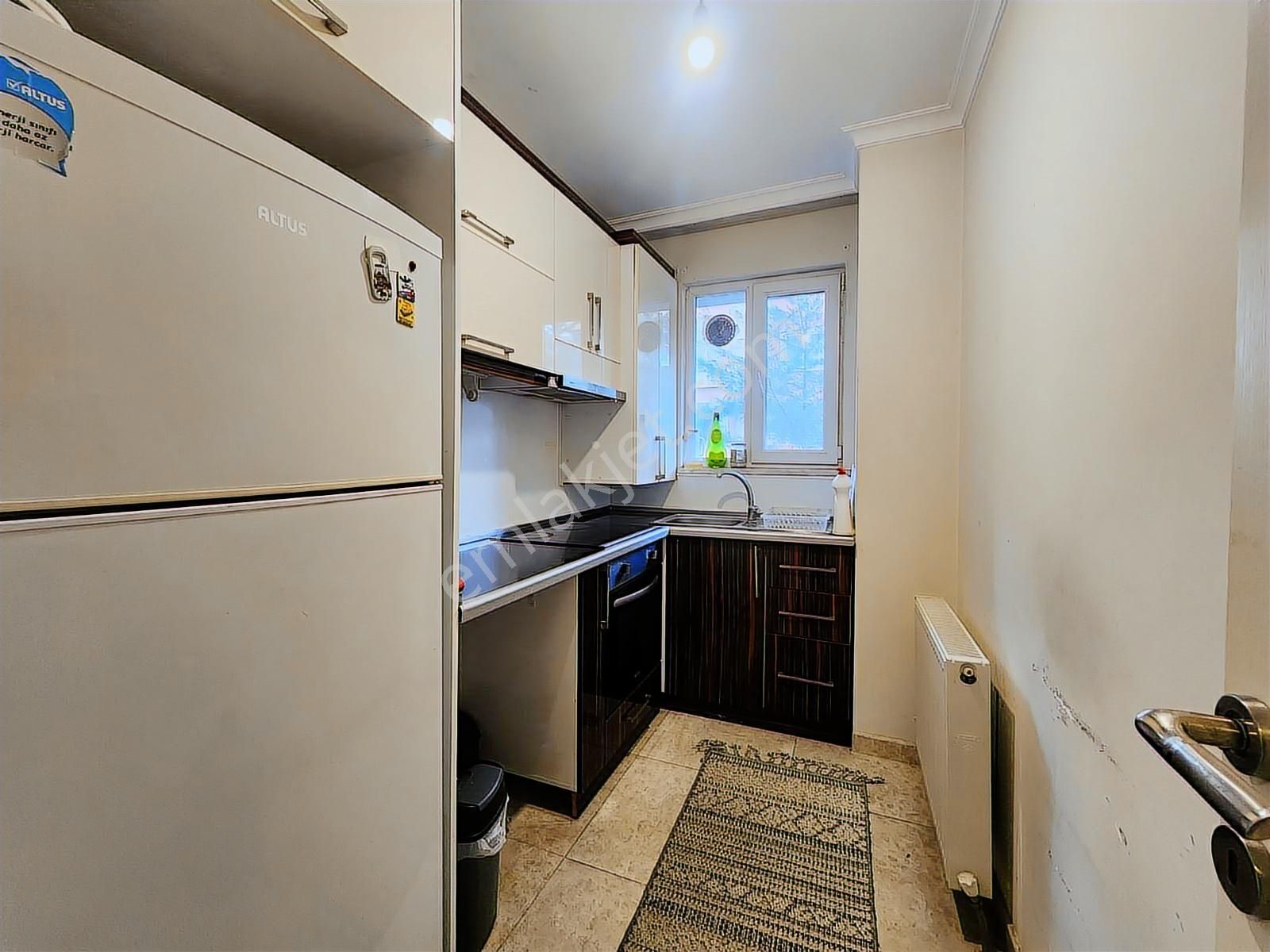 Site Mahallesin De Ferah Kullanışlı Ankastreli Kiralık 2+1 - Görsel 25