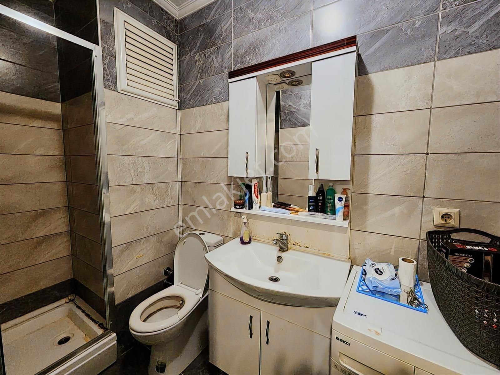 Site Mahallesin De Ferah Kullanışlı Ankastreli Kiralık 2+1 - Görsel 32
