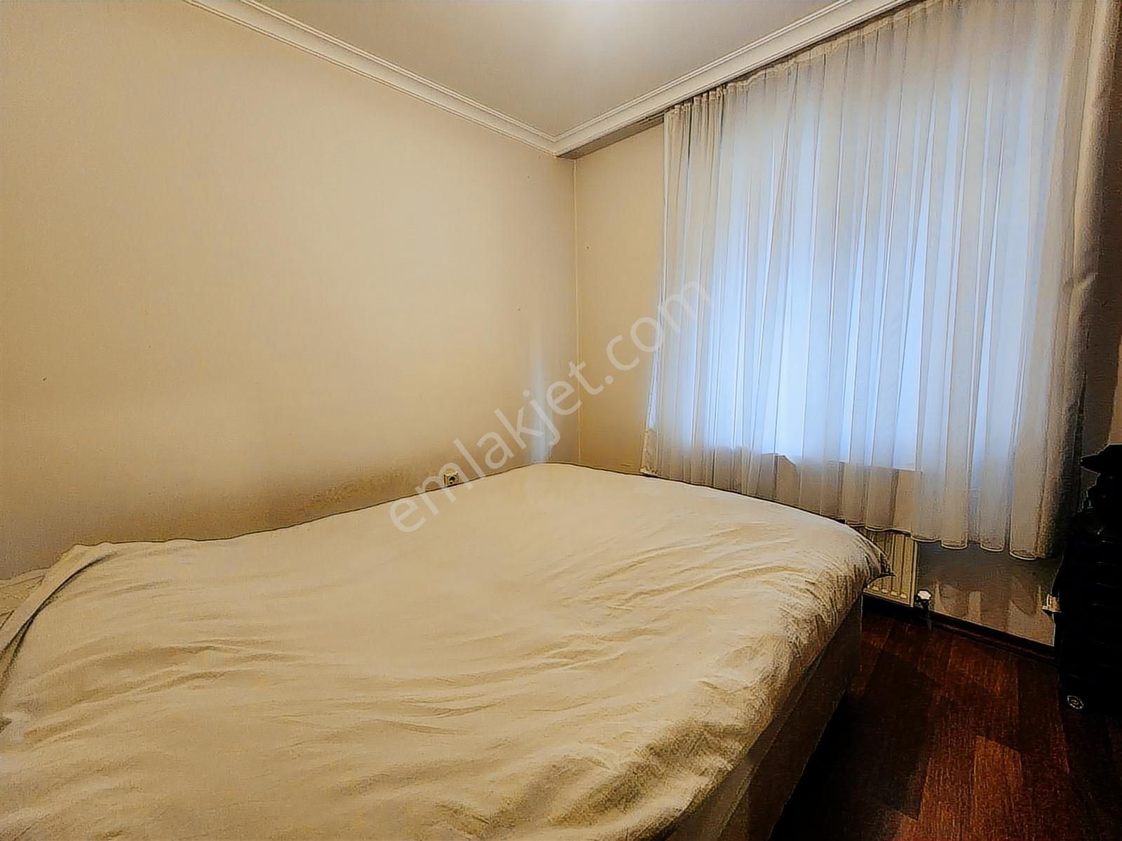 Site Mahallesin De Ferah Kullanışlı Ankastreli Kiralık 2+1 - Görsel 4