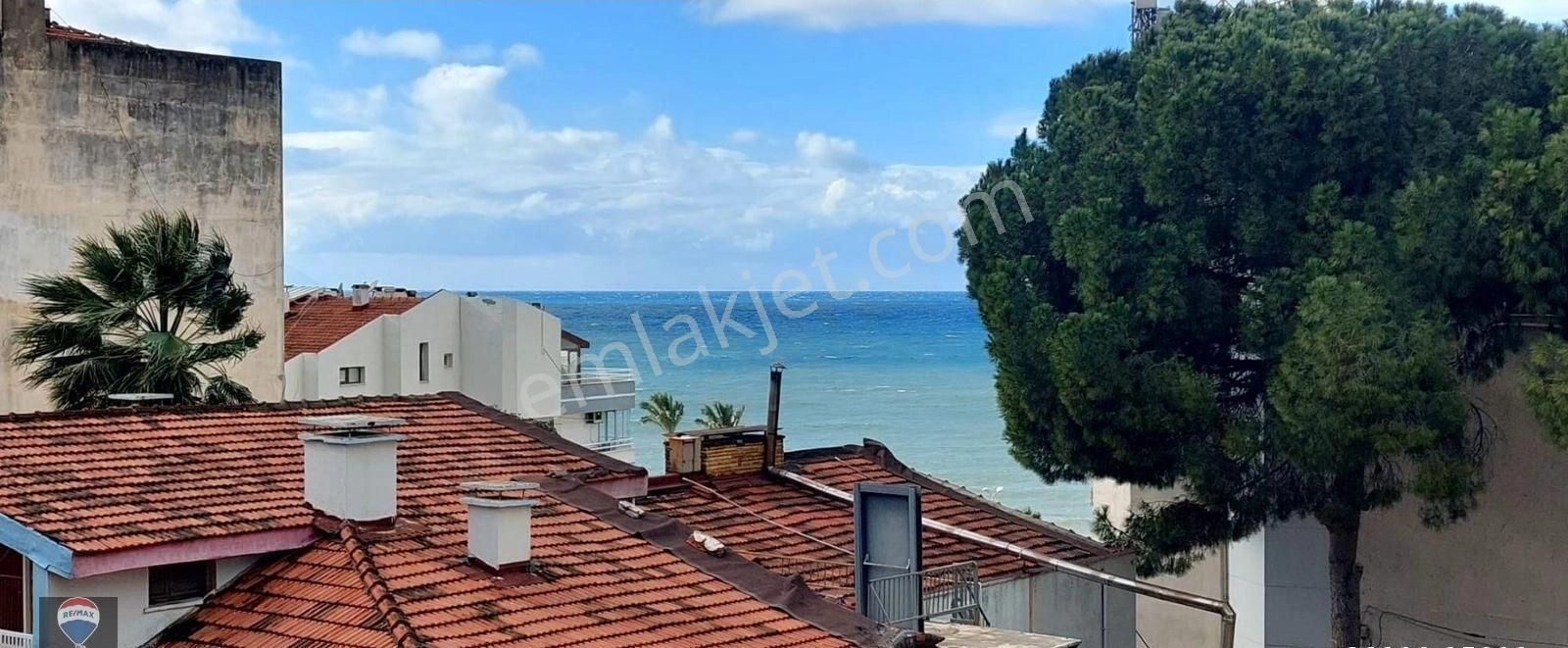 Kuşadası Marinada Asansörlü 165 M2 3+1 Arakat Daire - Görsel 11