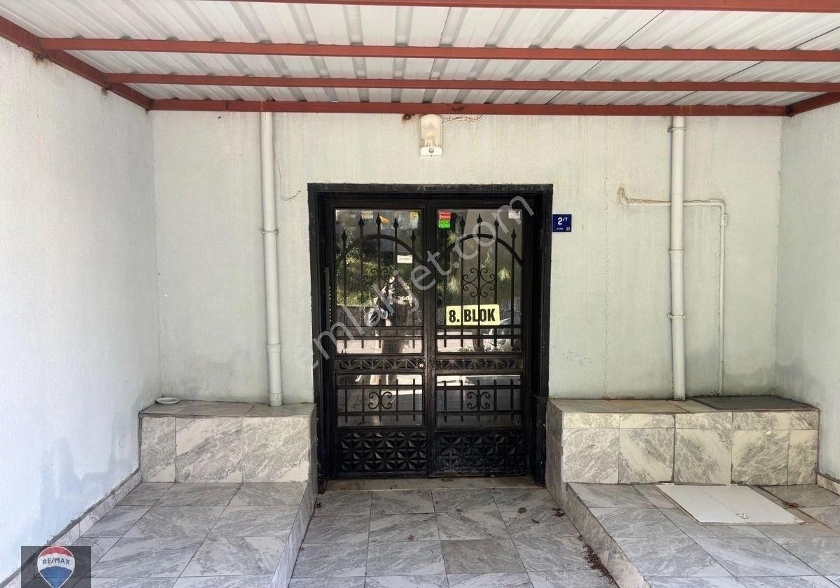 Kuşadası Ege Mahallesi Satılık 3+1 Ferah Daire - Görsel 8