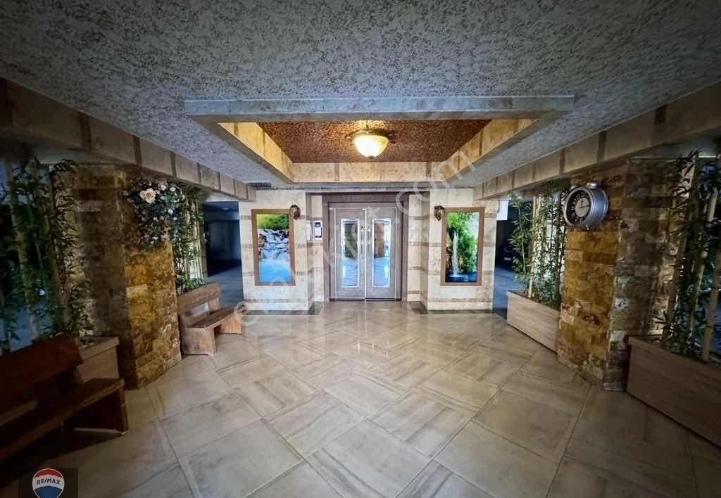 Kuşadası Trend Royal 2’de Prestijli Sitede Bahçe Katı 2+1 Konforlu Daire - Görsel 10