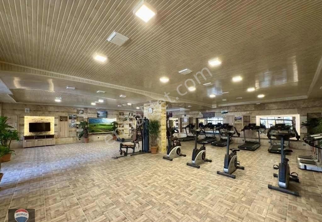 Kuşadası Trend Royal 2’de Prestijli Sitede Bahçe Katı 2+1 Konforlu Daire - Görsel 34